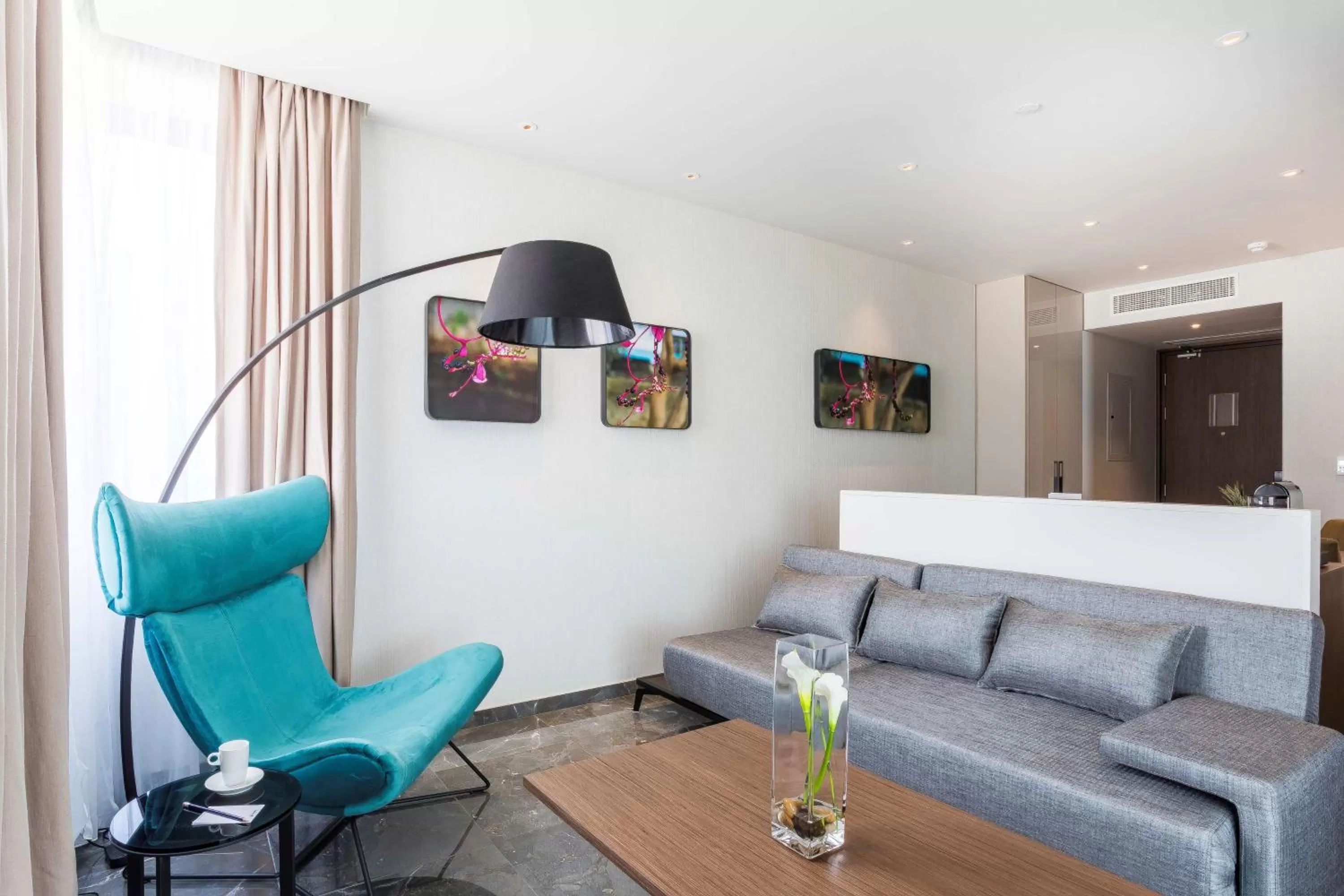 Photo of the whole room in Radisson Blu Hotel, Larnaca