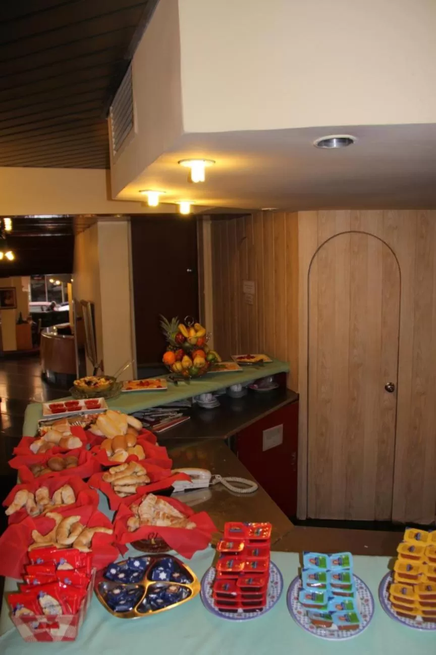 Buffet breakfast in Hotel Klee