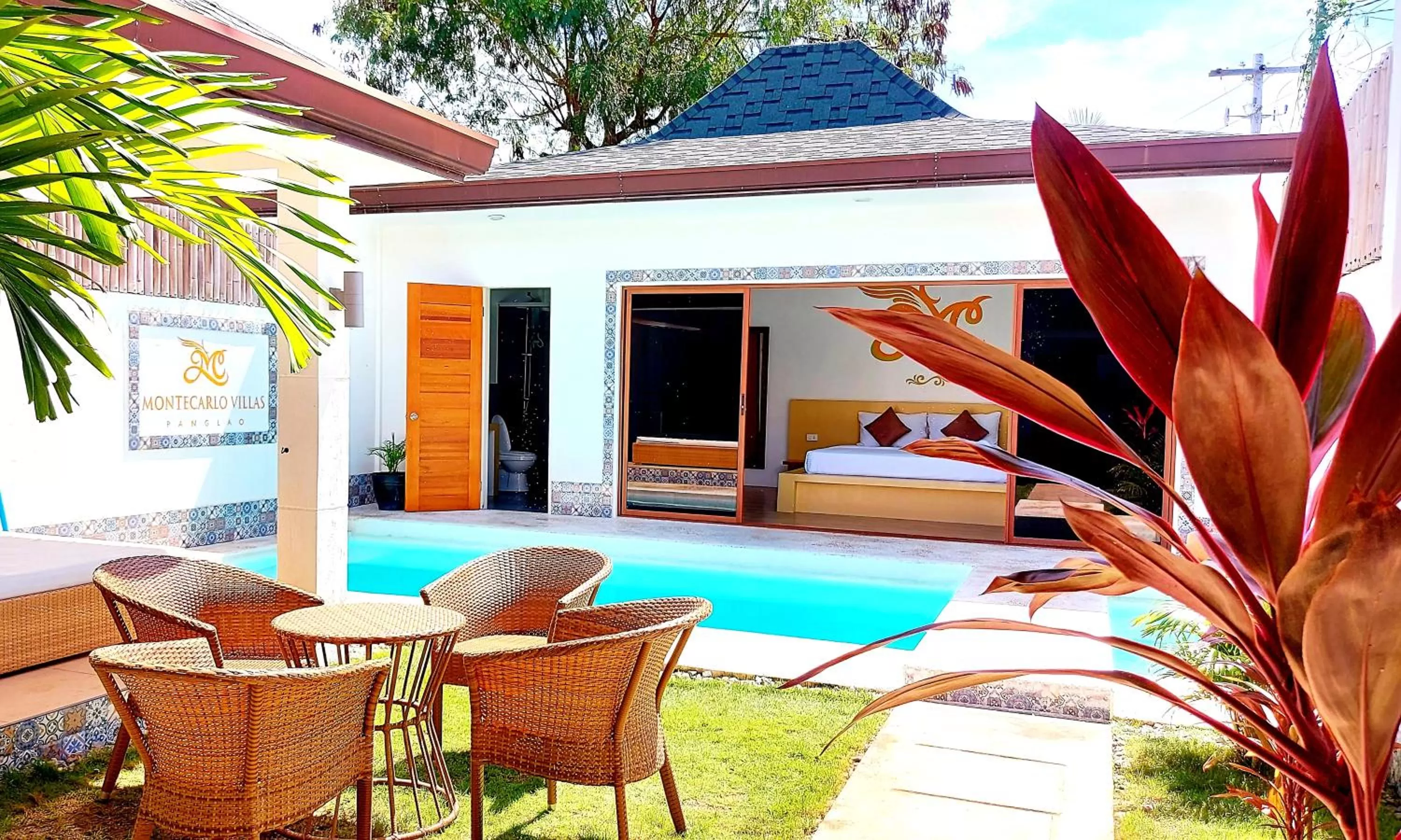 Patio in Montecarlo Villas Panglao