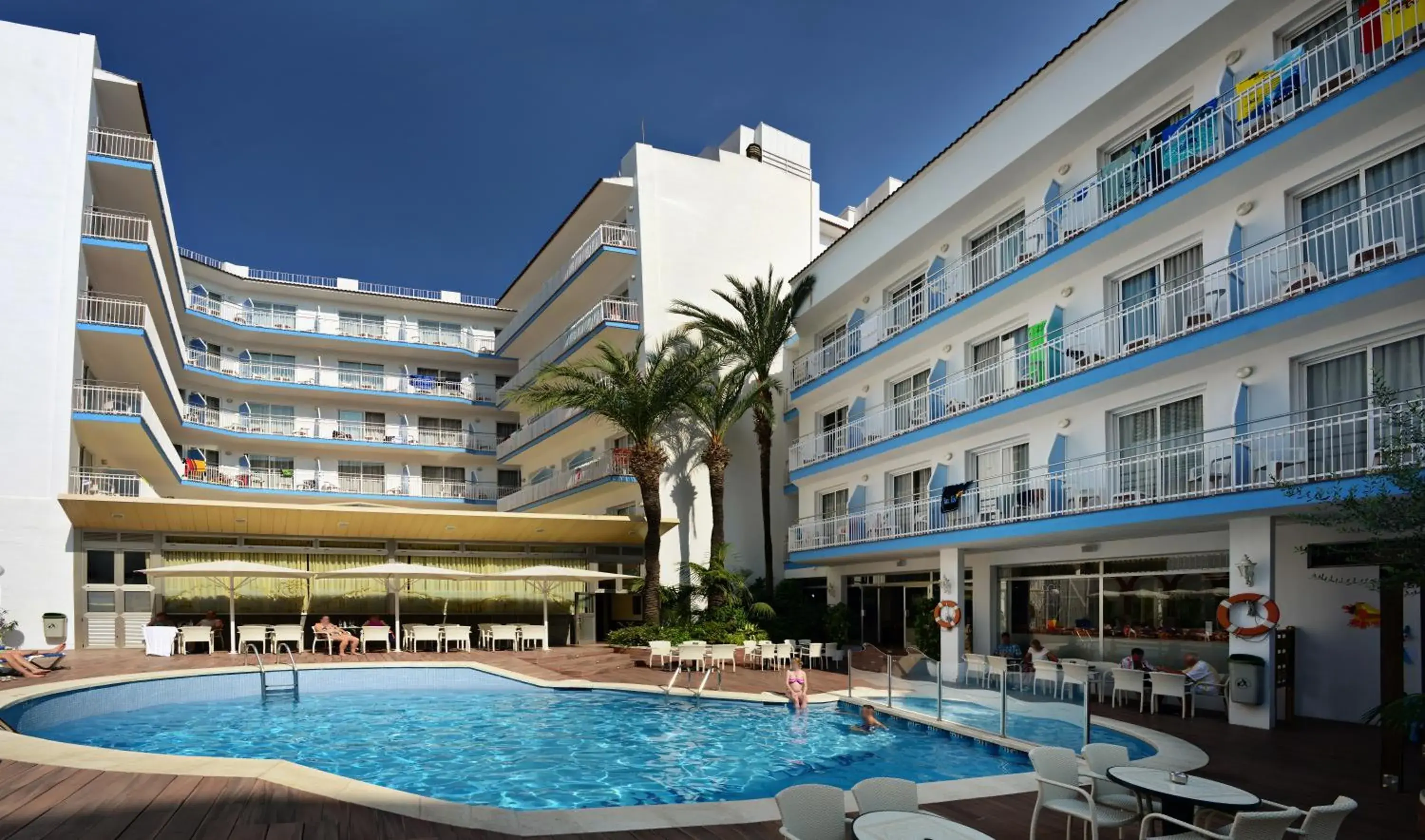 Hotel Miami Calella - El de siempre, como nunca Hotel Miami Calella - El de siempre, como nunca