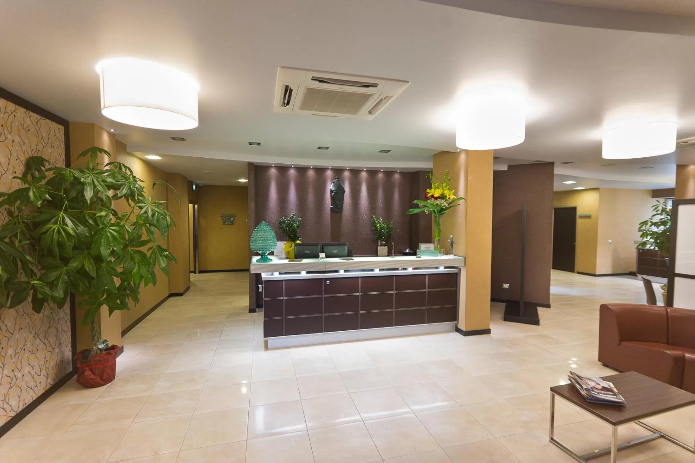 Lobby or reception in Melqart Hotel