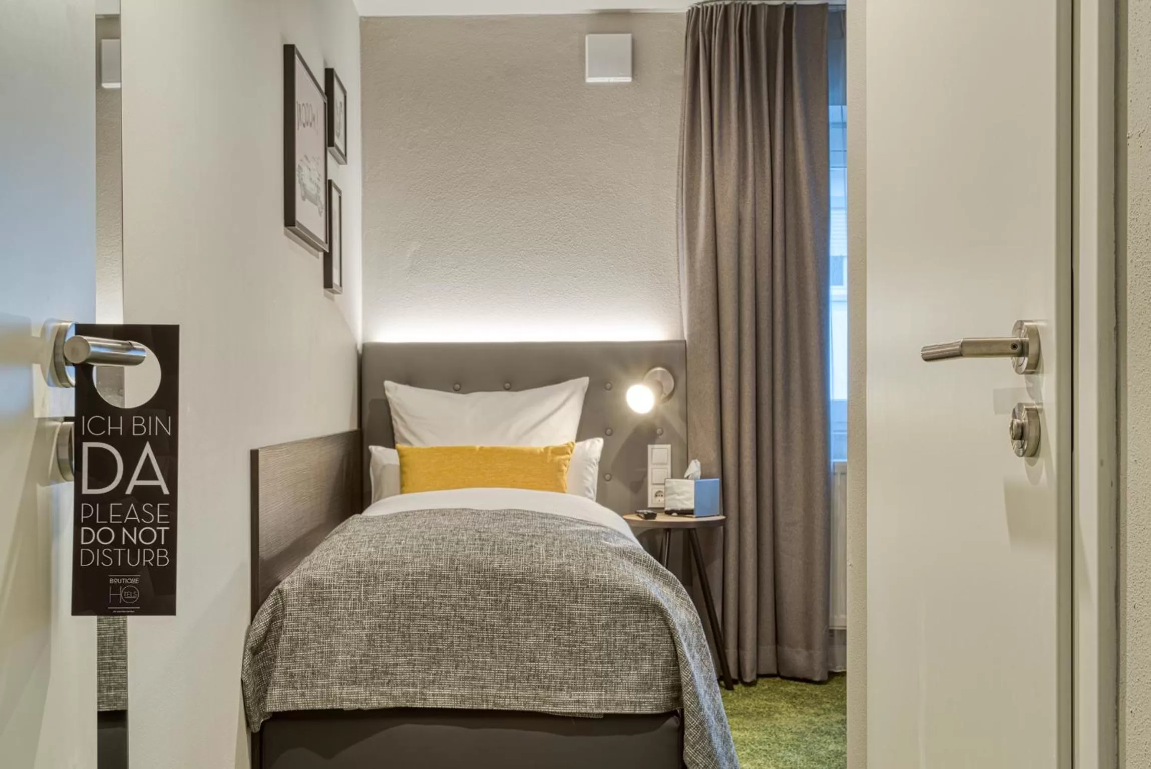 Bed in Vienna House Easy by Wyndham Ingolstadt