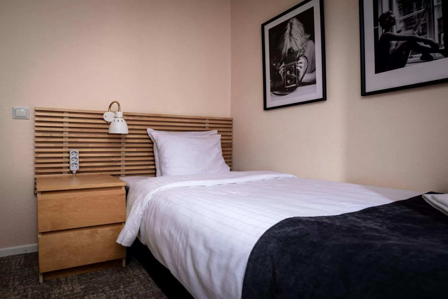 Bed in Miatorp Hotell