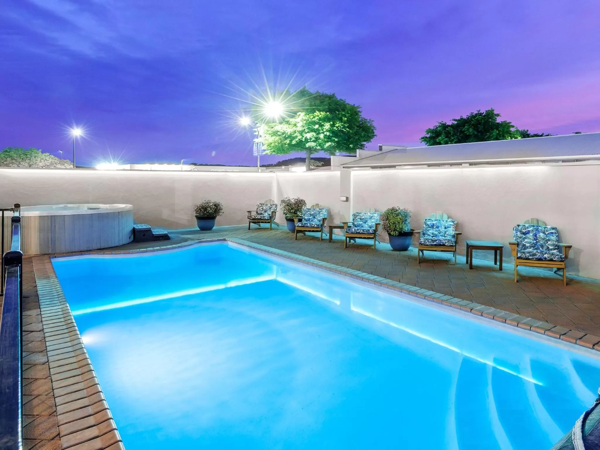 Swimming pool in JetPark Hotel Rotorua