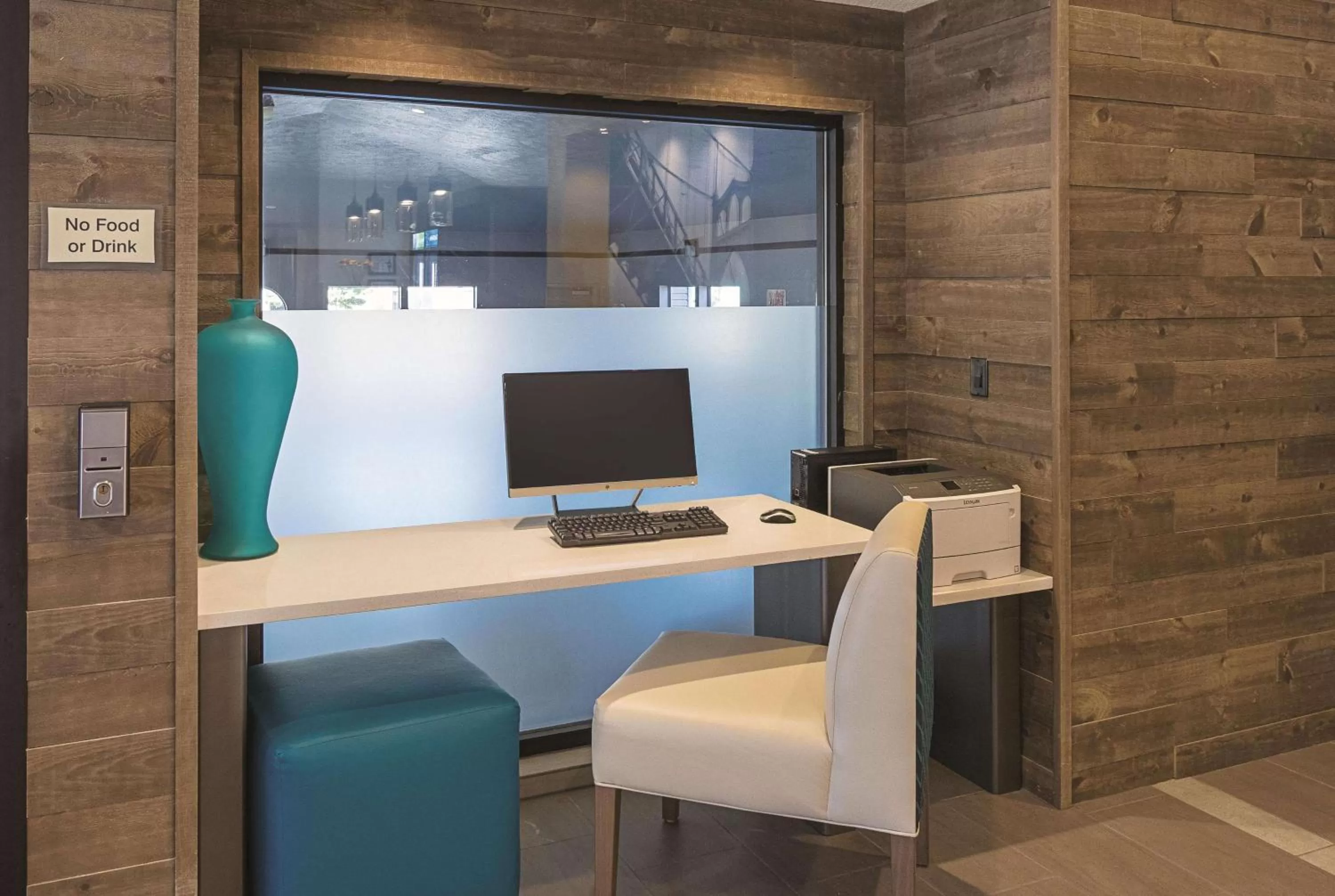 On site in La Quinta by Wyndham Portland NW