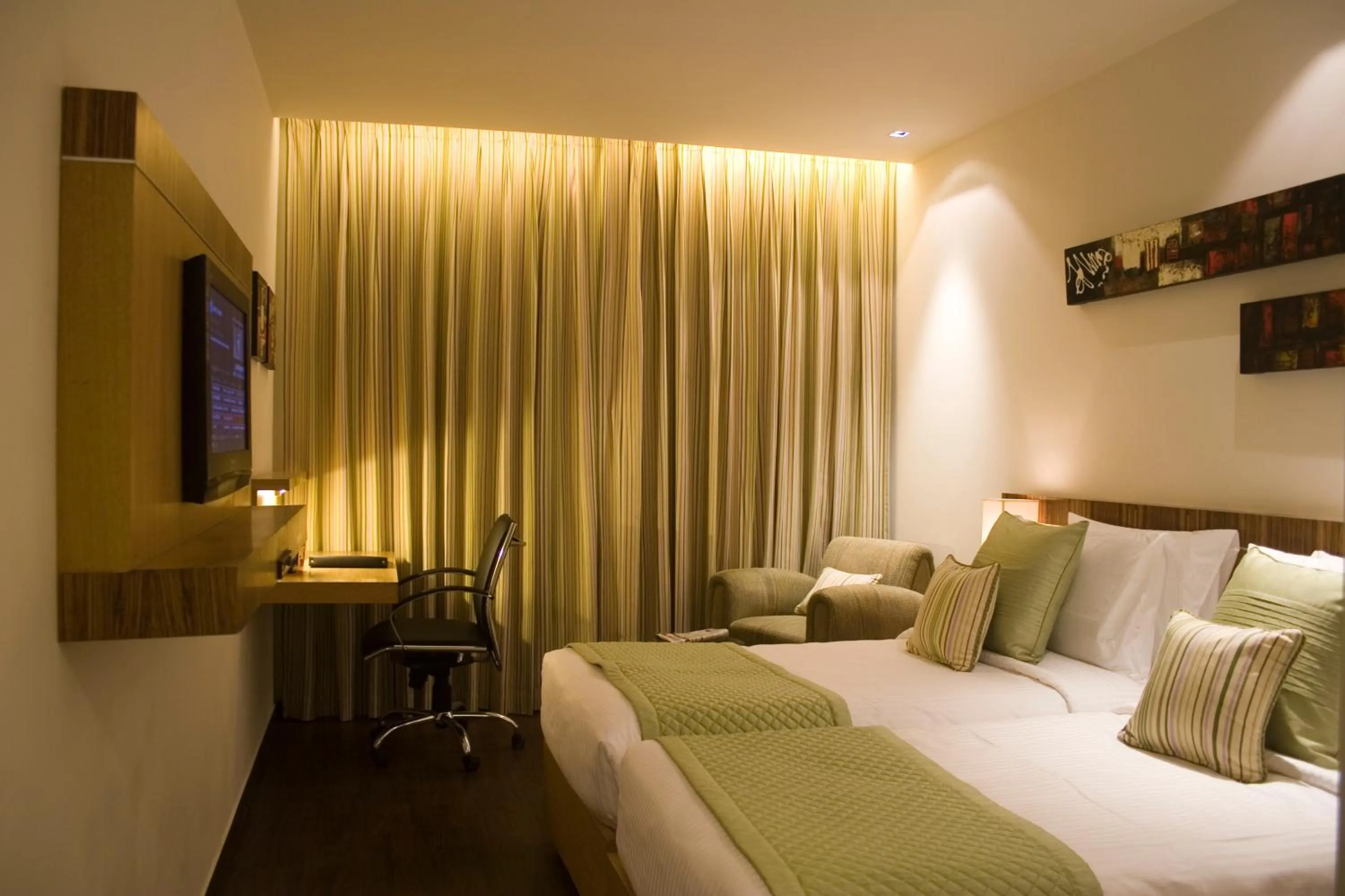 Bedroom, Bed in Shervani Nehru Place
