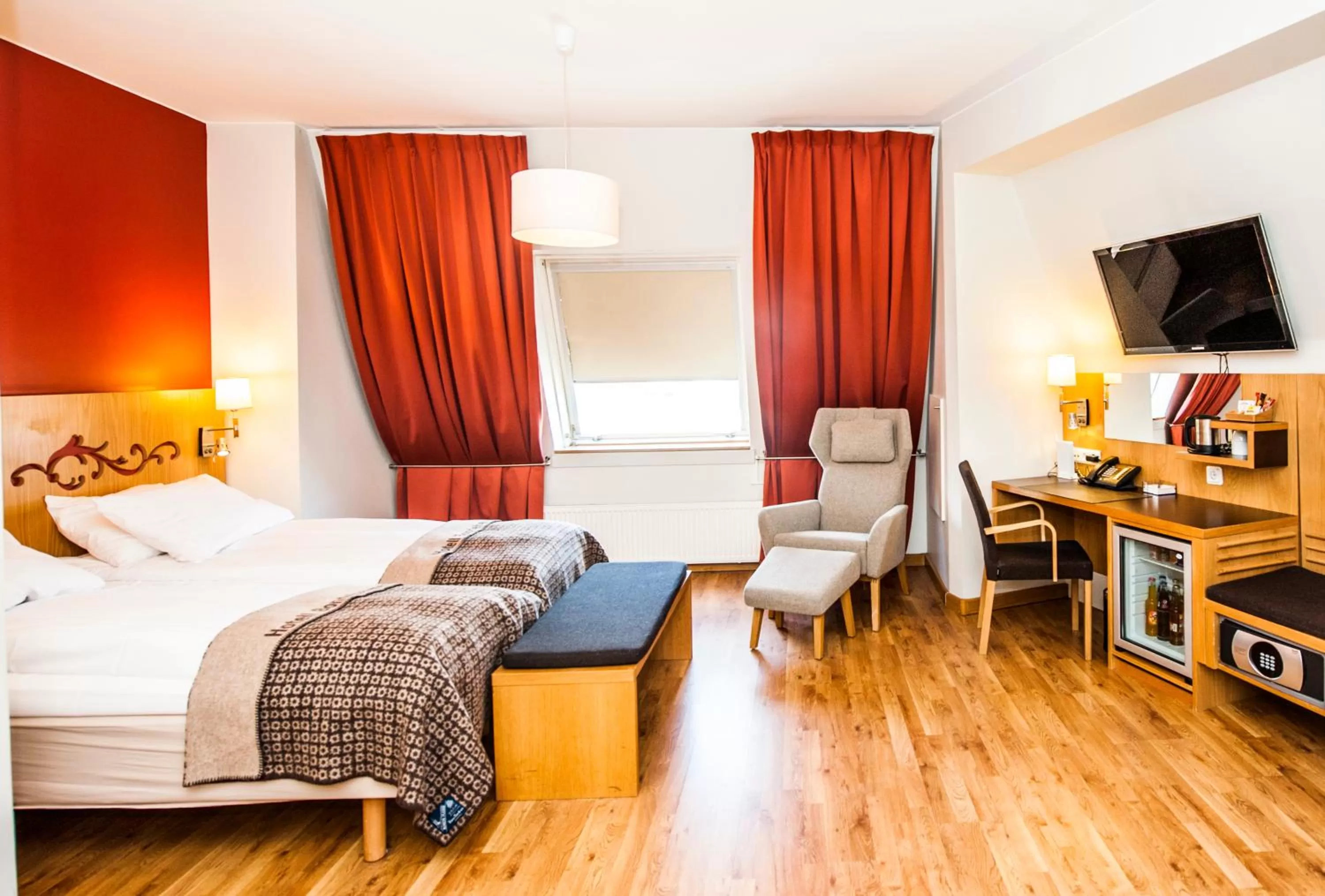 Photo of the whole room, Bed in Hotell Bondeheimen