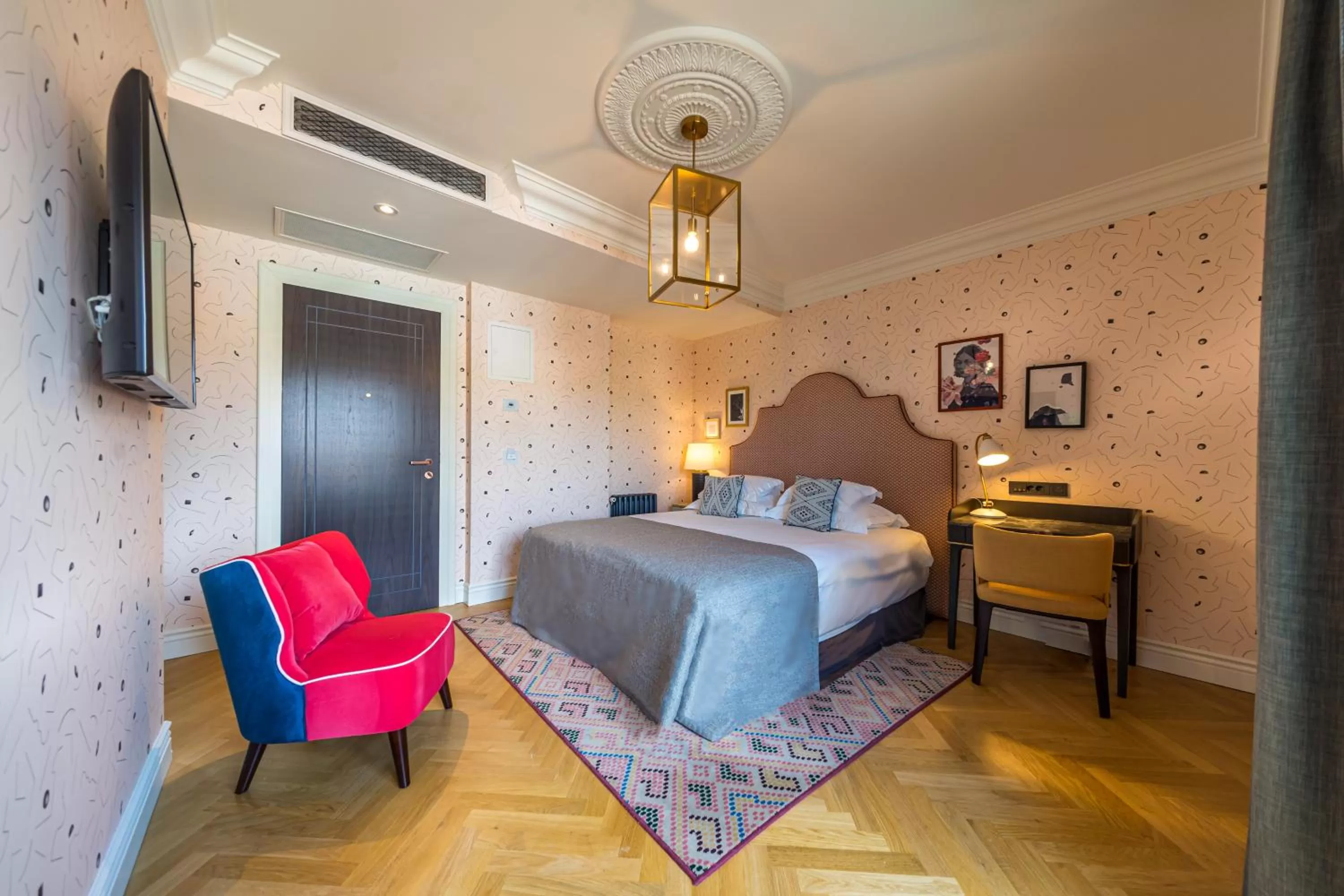 Bedroom, Bed in Hotel Capital