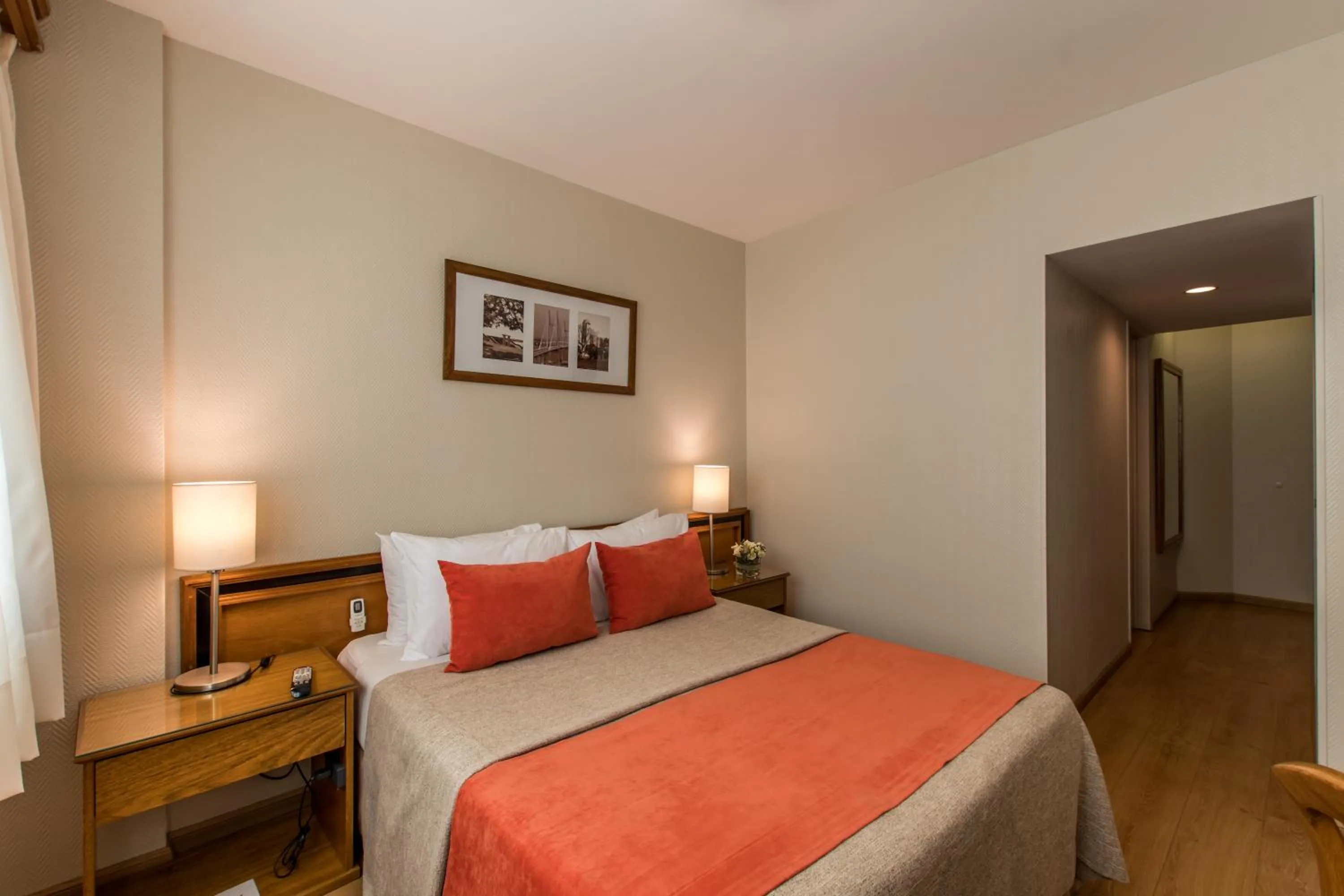 Other, Bed in Hotel Solans Carlton