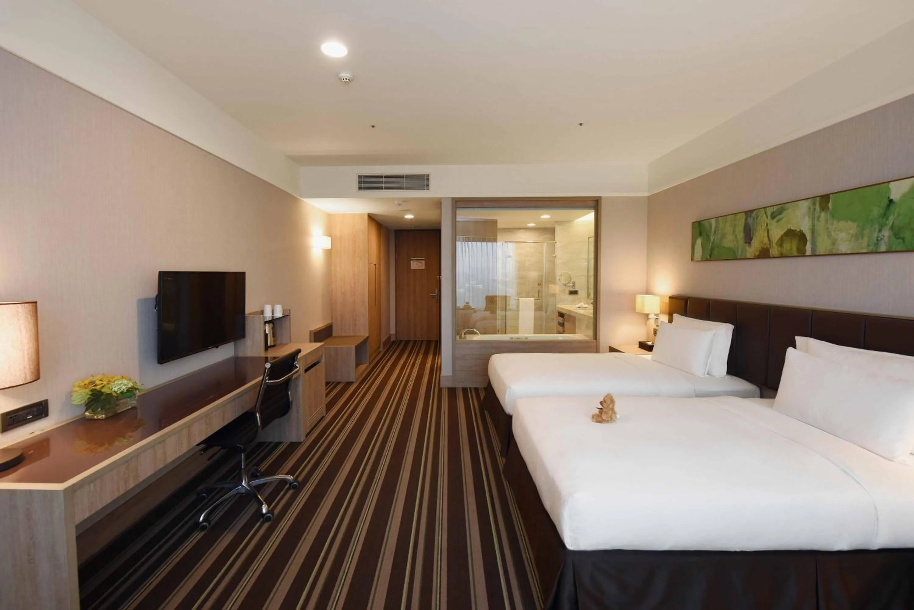 Photo of the whole room, Bed in Fullon Hotel Taoyuan Airport Access MRT A8