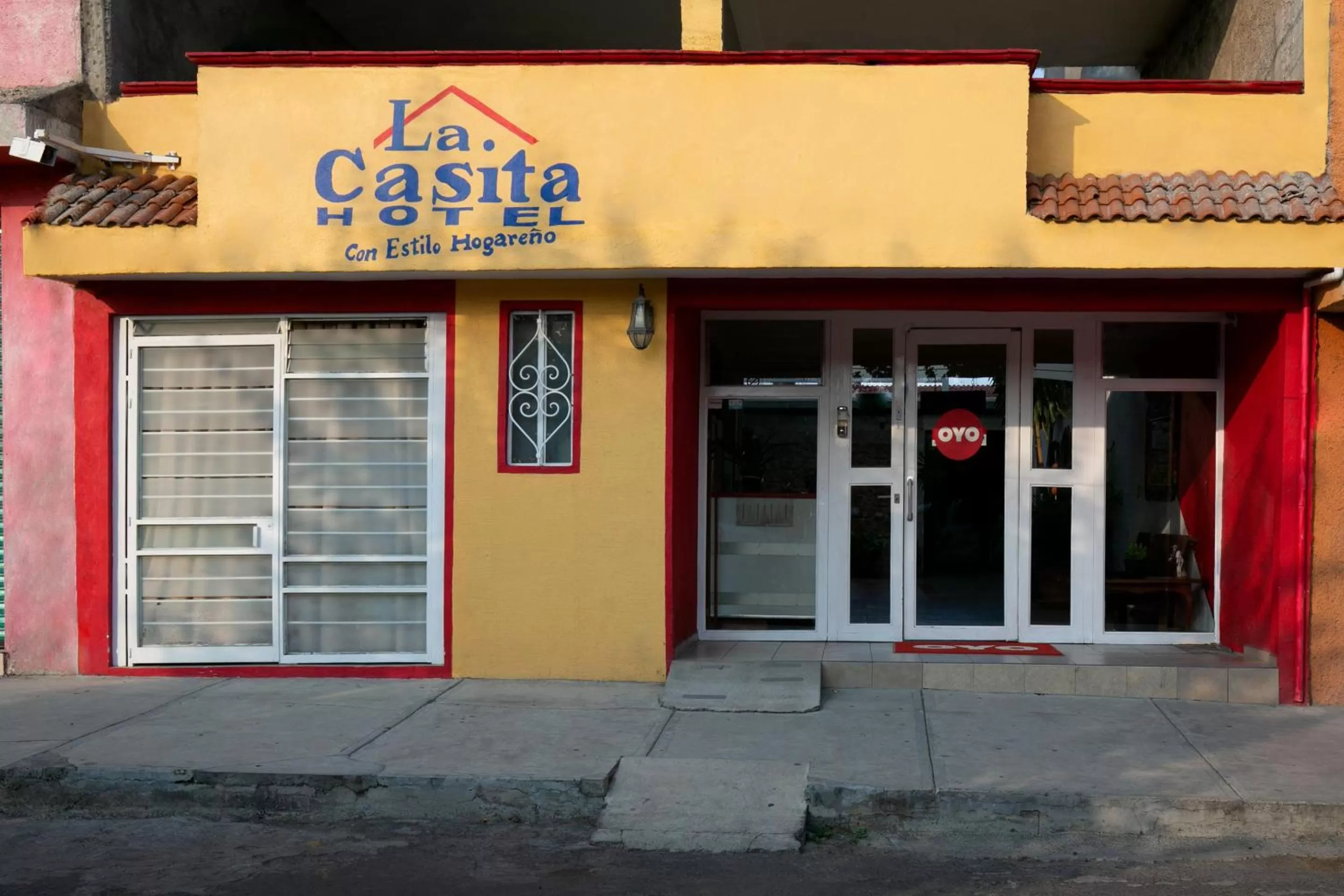 Facade/entrance in OYO La Casita