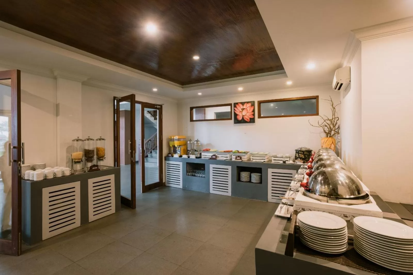 Property building in Ombak Sunset