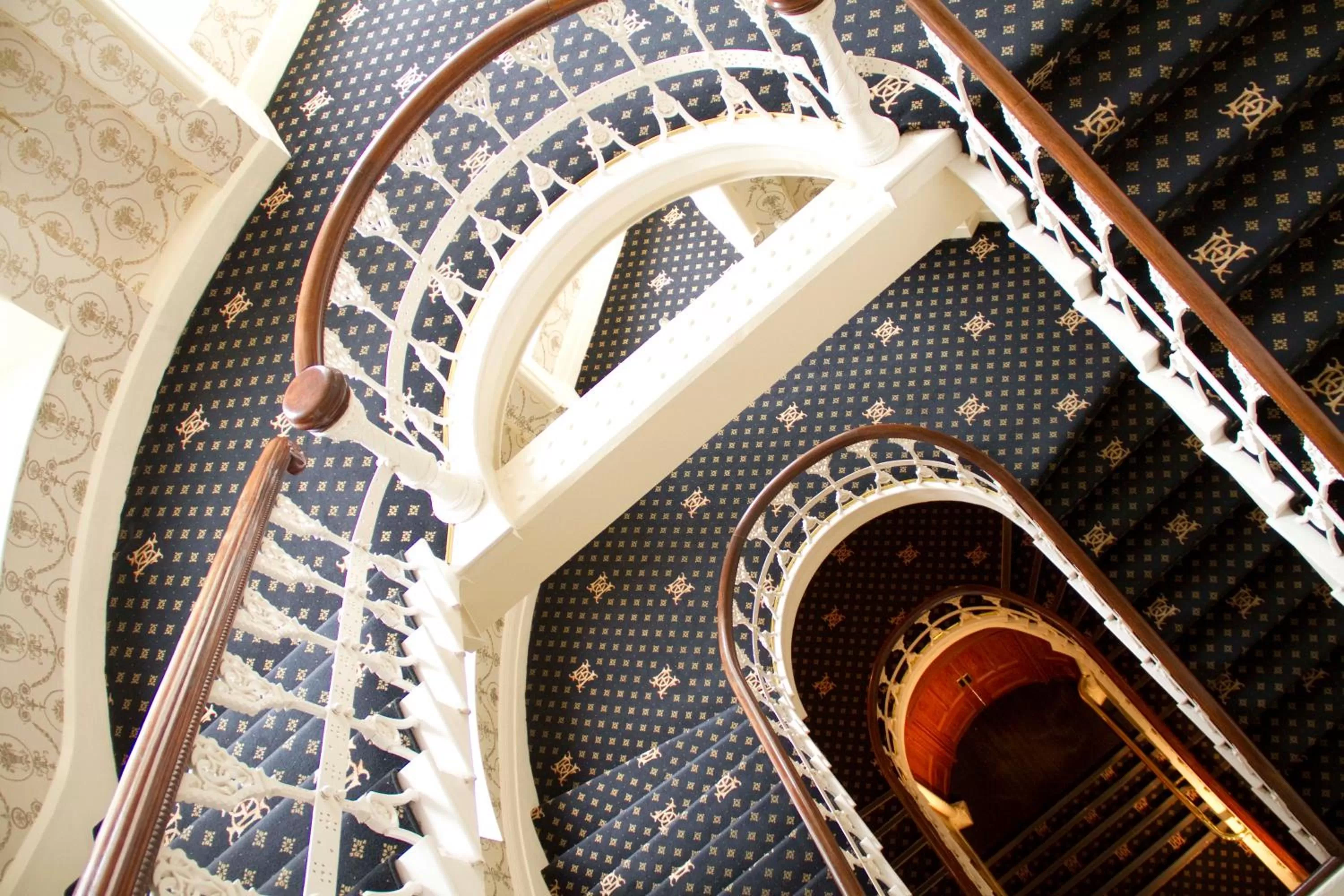 Area and facilities in Duke Of Cornwall Hotel