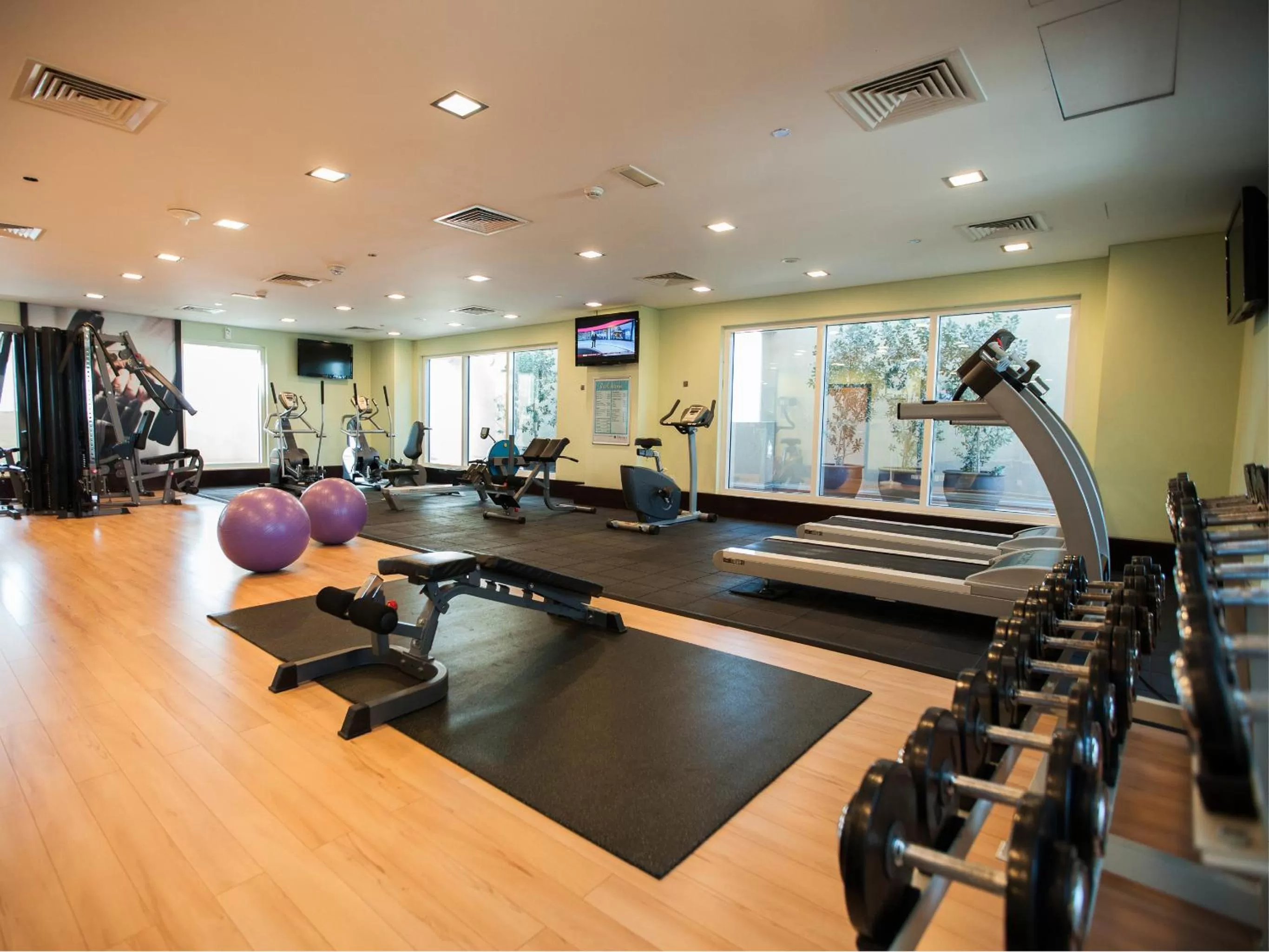 Fitness centre/facilities in Citymax Hotel Al Barsha at the Mall