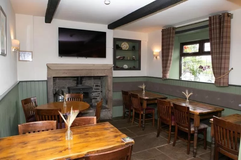 Lounge or bar in The New Rushcart Inn & Country Dining