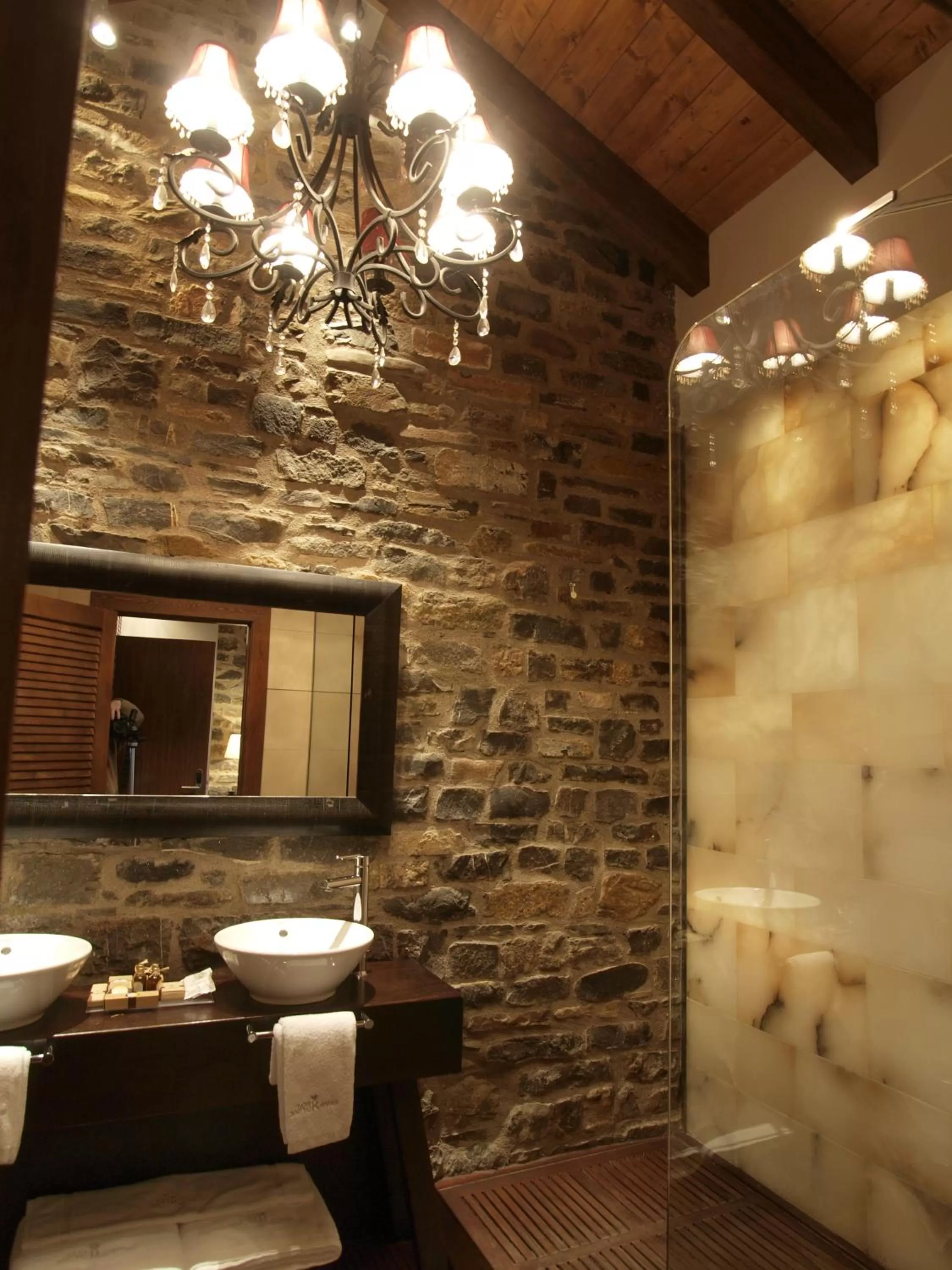 Shower in Los Siete Reyes