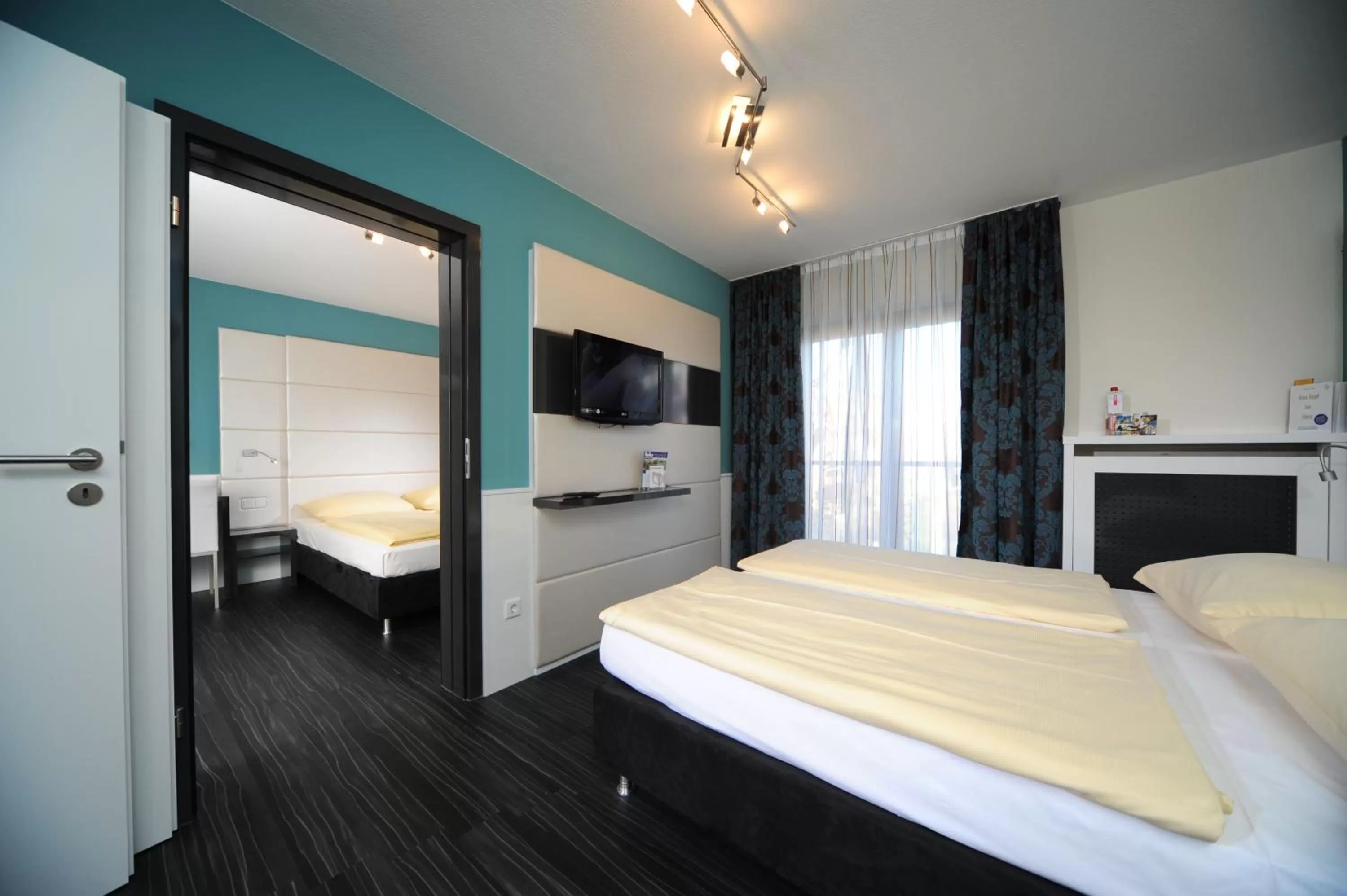 Staff, Bed in Best Western Hotel Würzburg-Süd