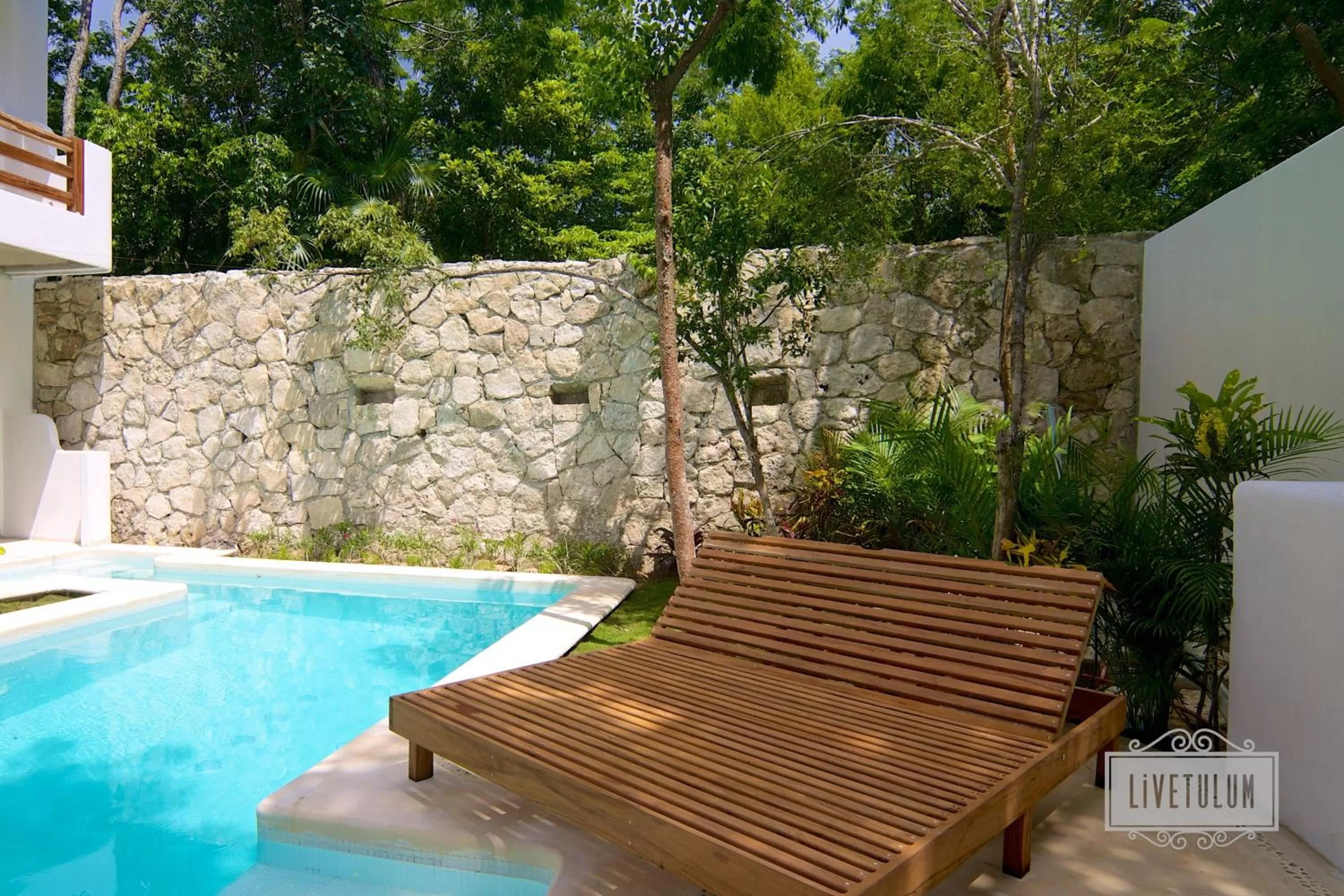 Swimming pool in LiveTulum