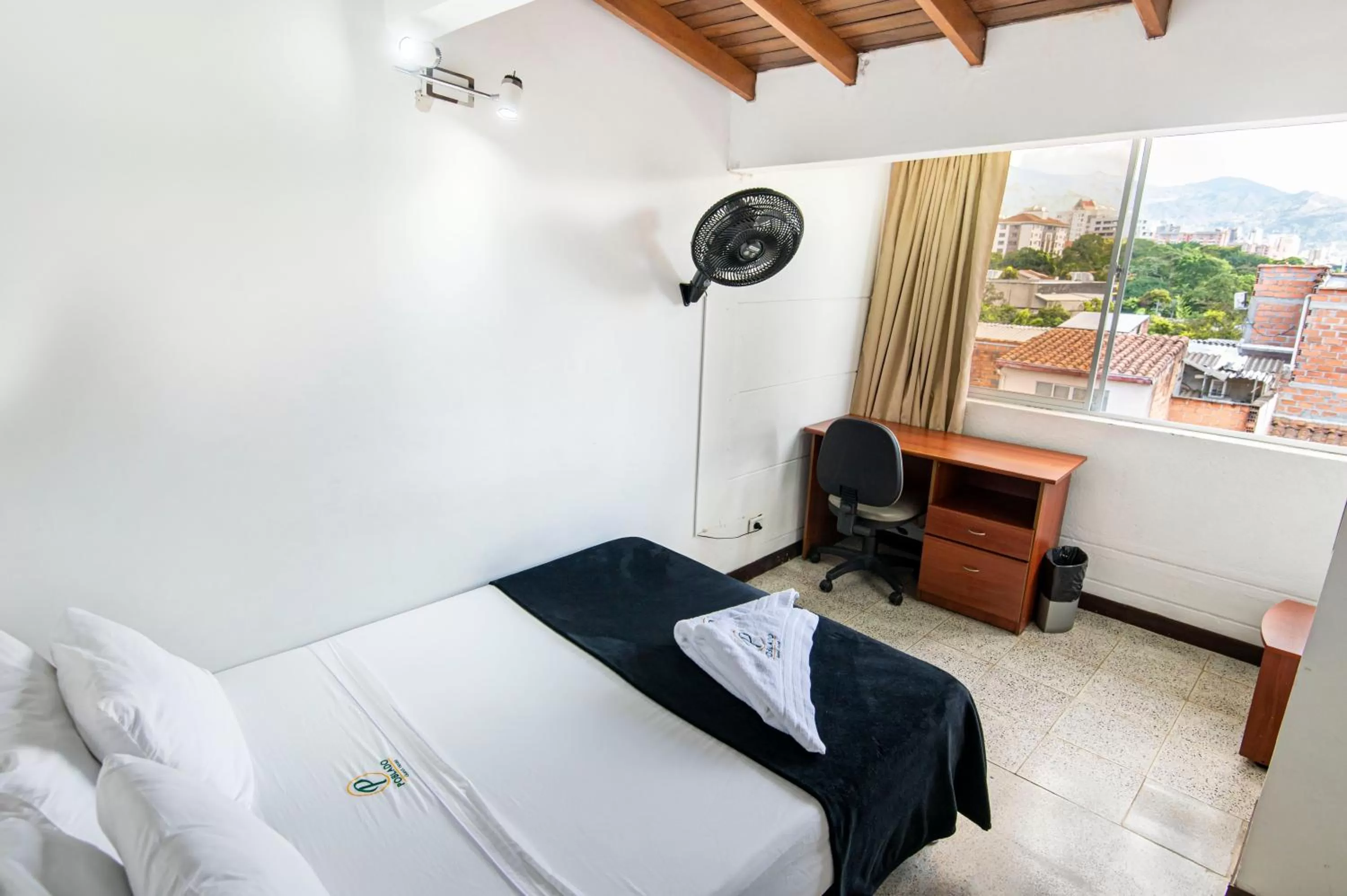 Other, Bed in Poblado Guest House