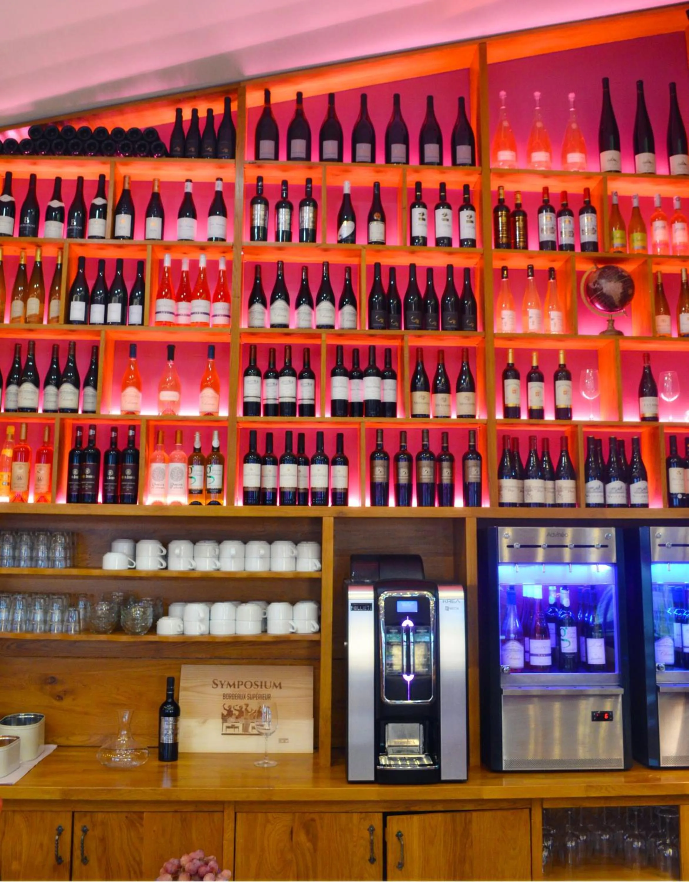 Restaurant/places to eat in Comfort Hotel Orleans Sud