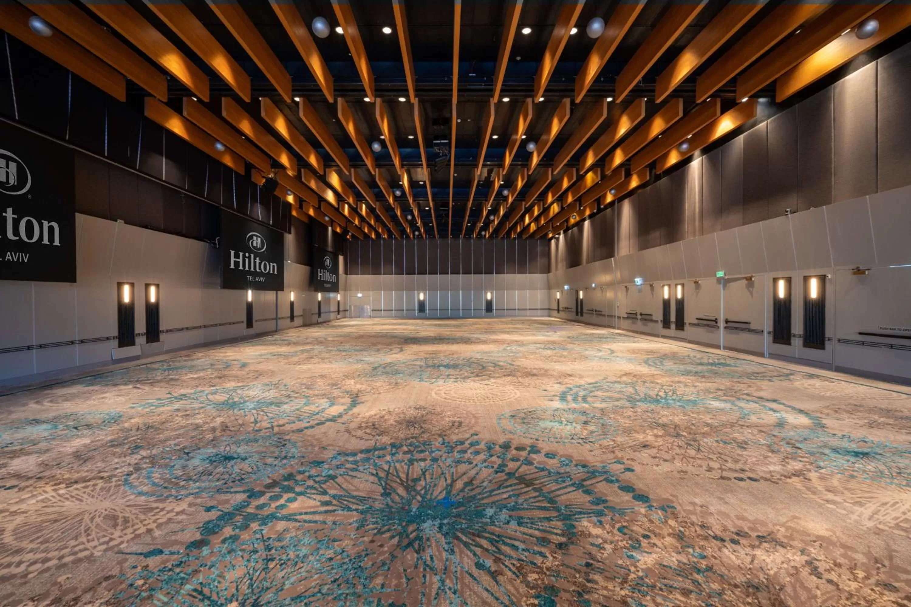 Meeting/conference room in Hilton Tel Aviv Hotel