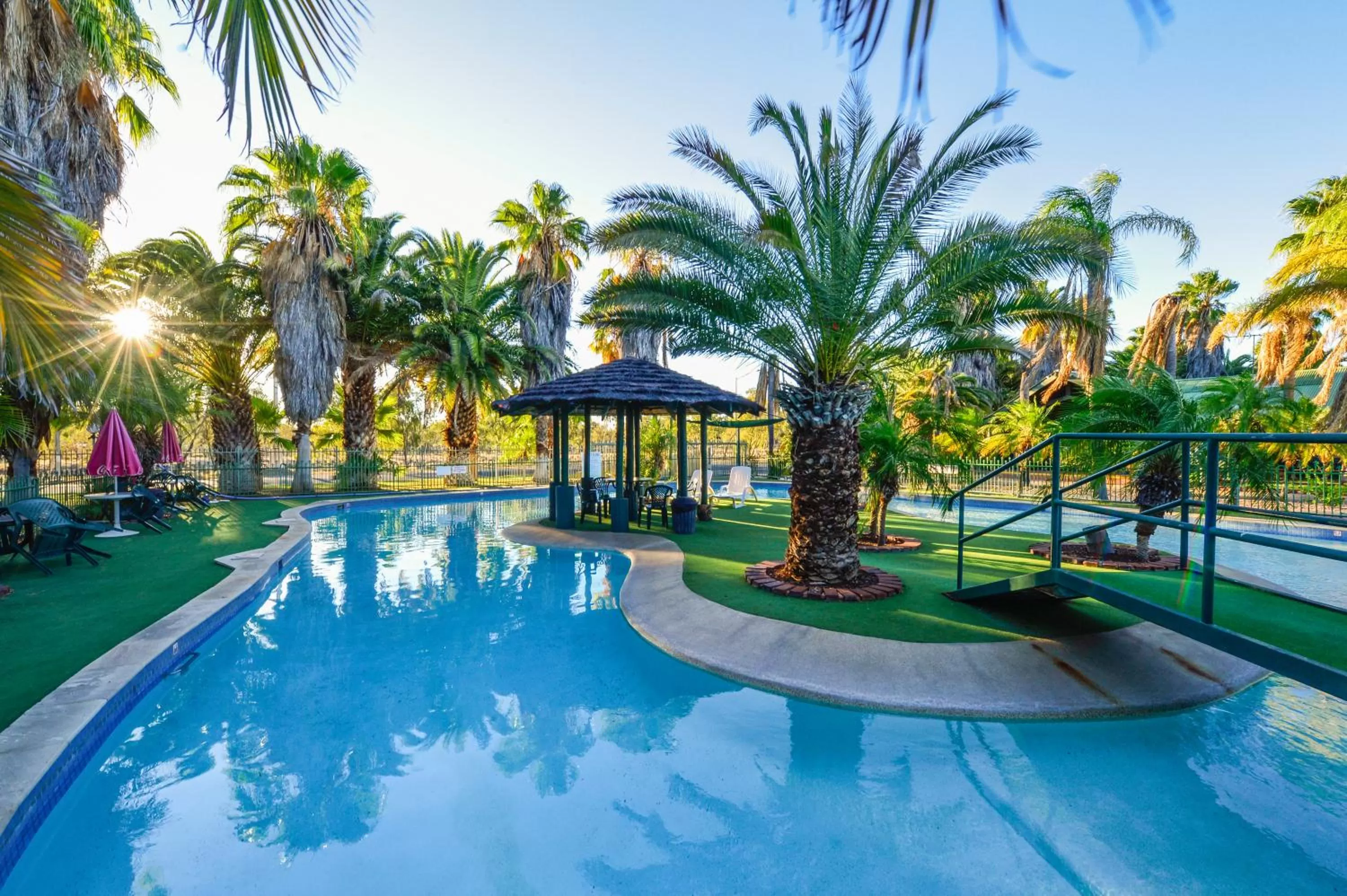 Swimming pool in Desert Palms Alice Springs