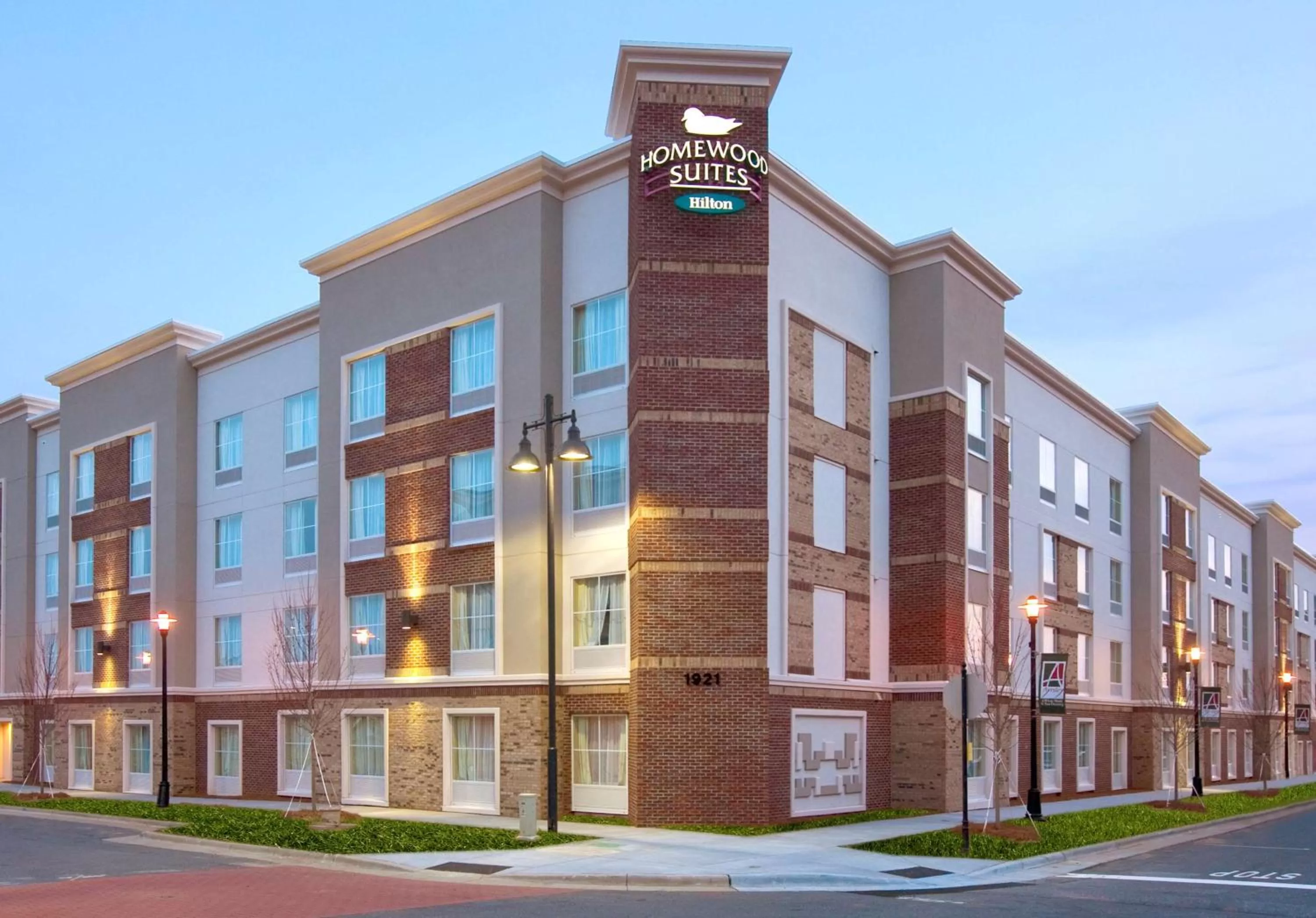 Property building in Homewood Suites Charlotte Ayrsley