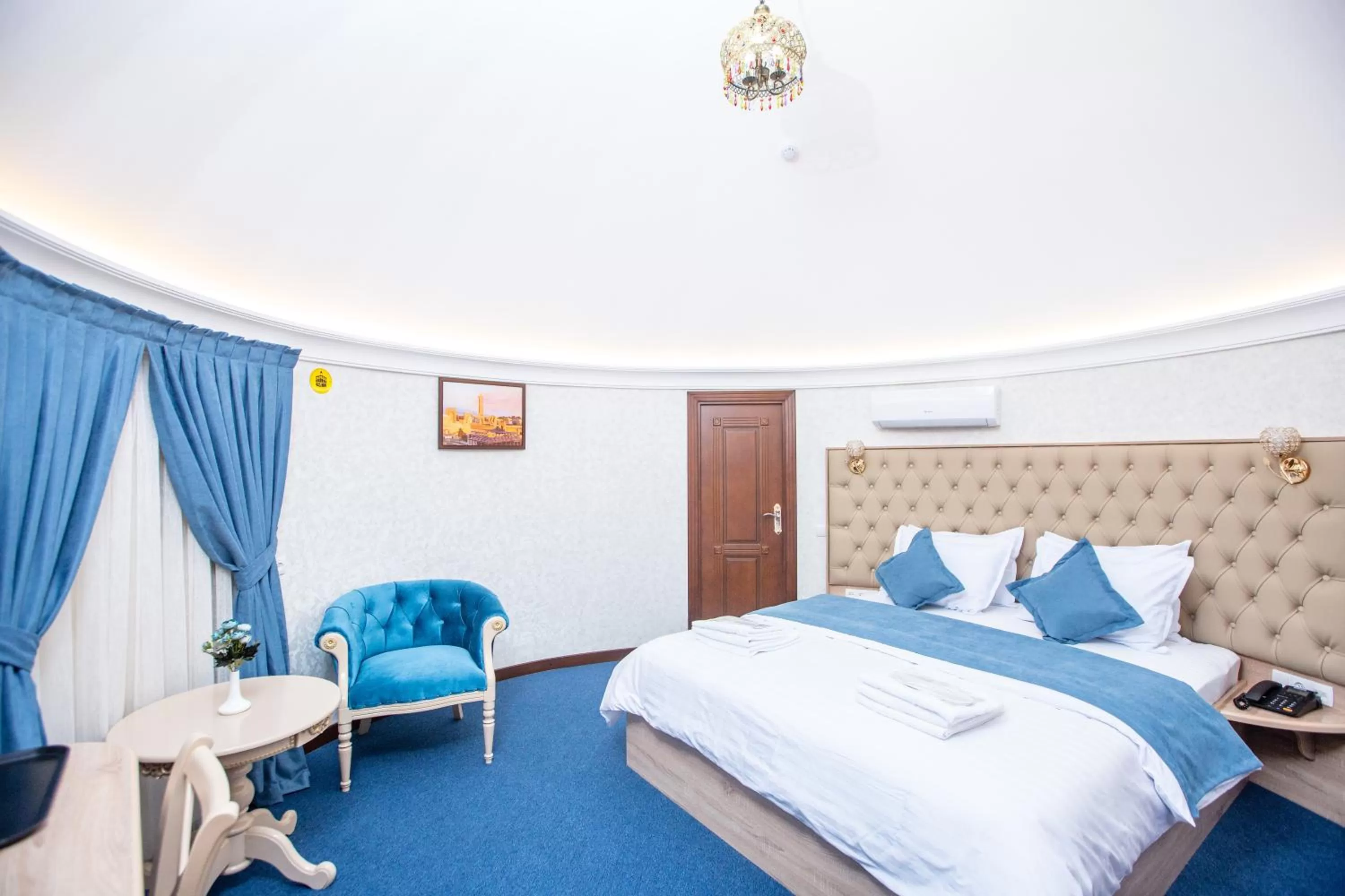 Bed in Mirzo Boutique Hotel