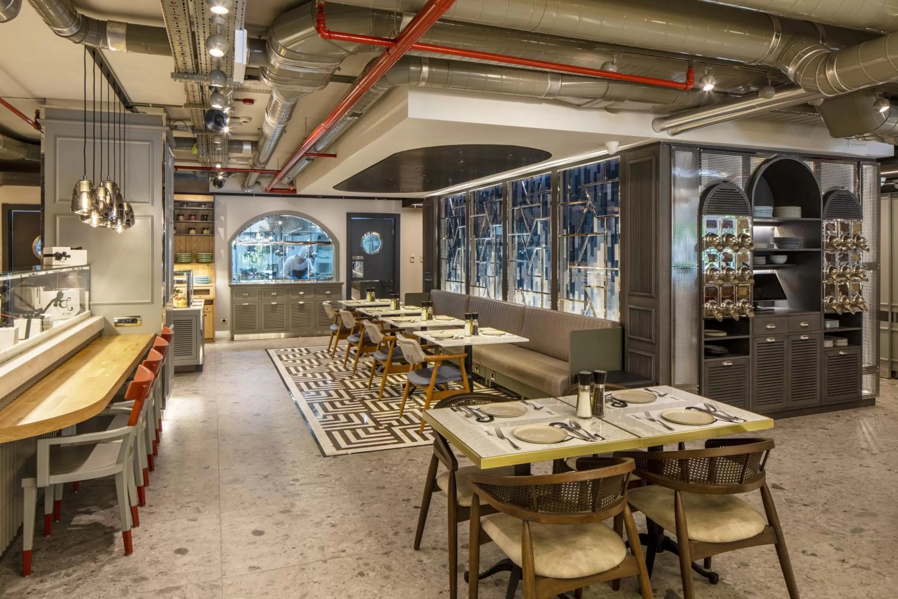 Restaurant/places to eat in Stayso The House Hotel