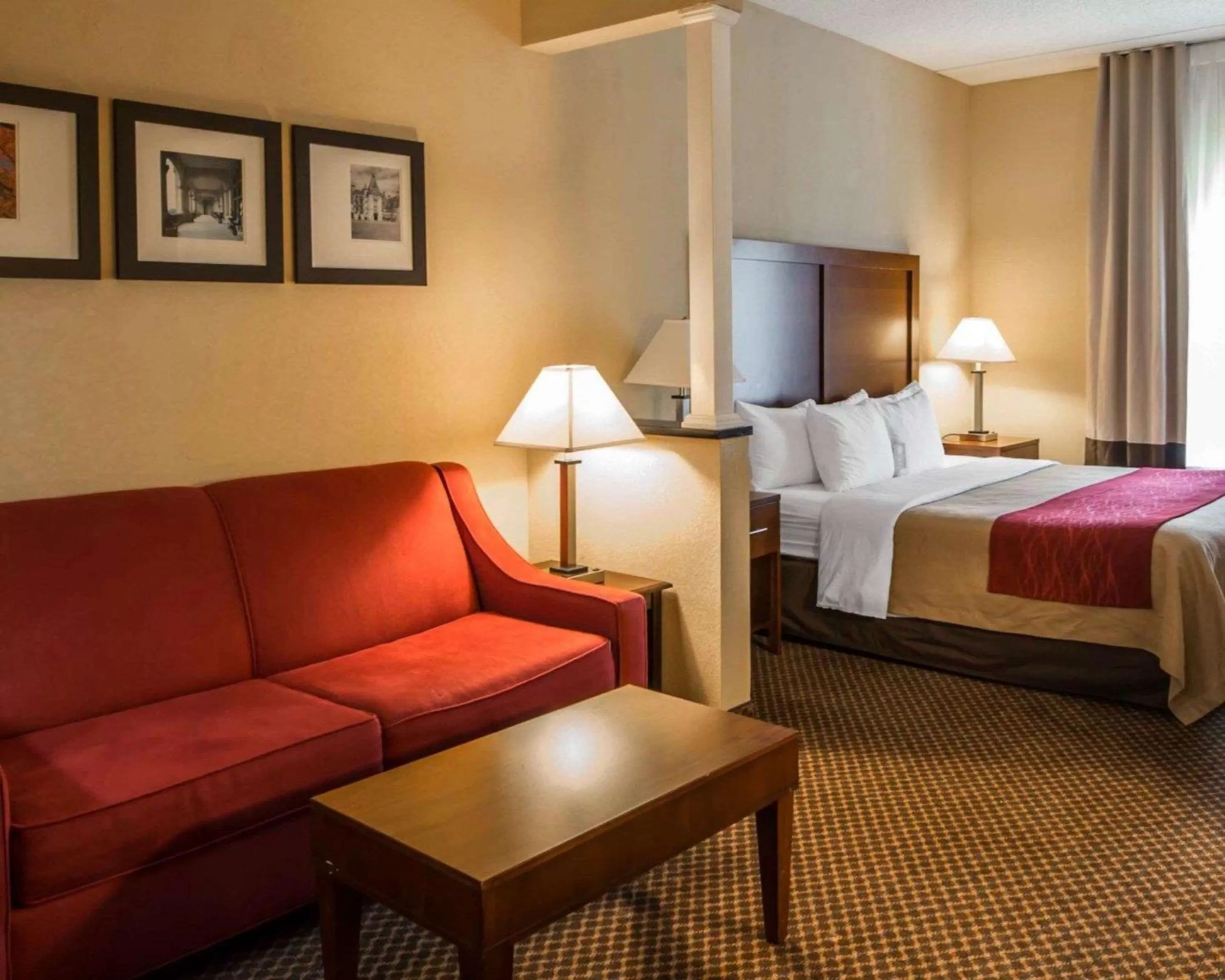 Photo of the whole room in Comfort Inn & Suites Morganton South