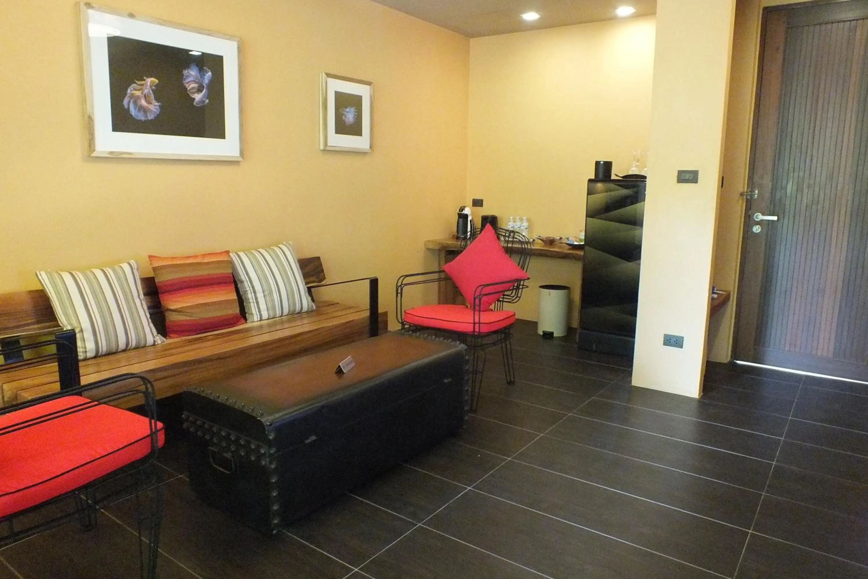 Living room in Avatar Railay-Adults Only