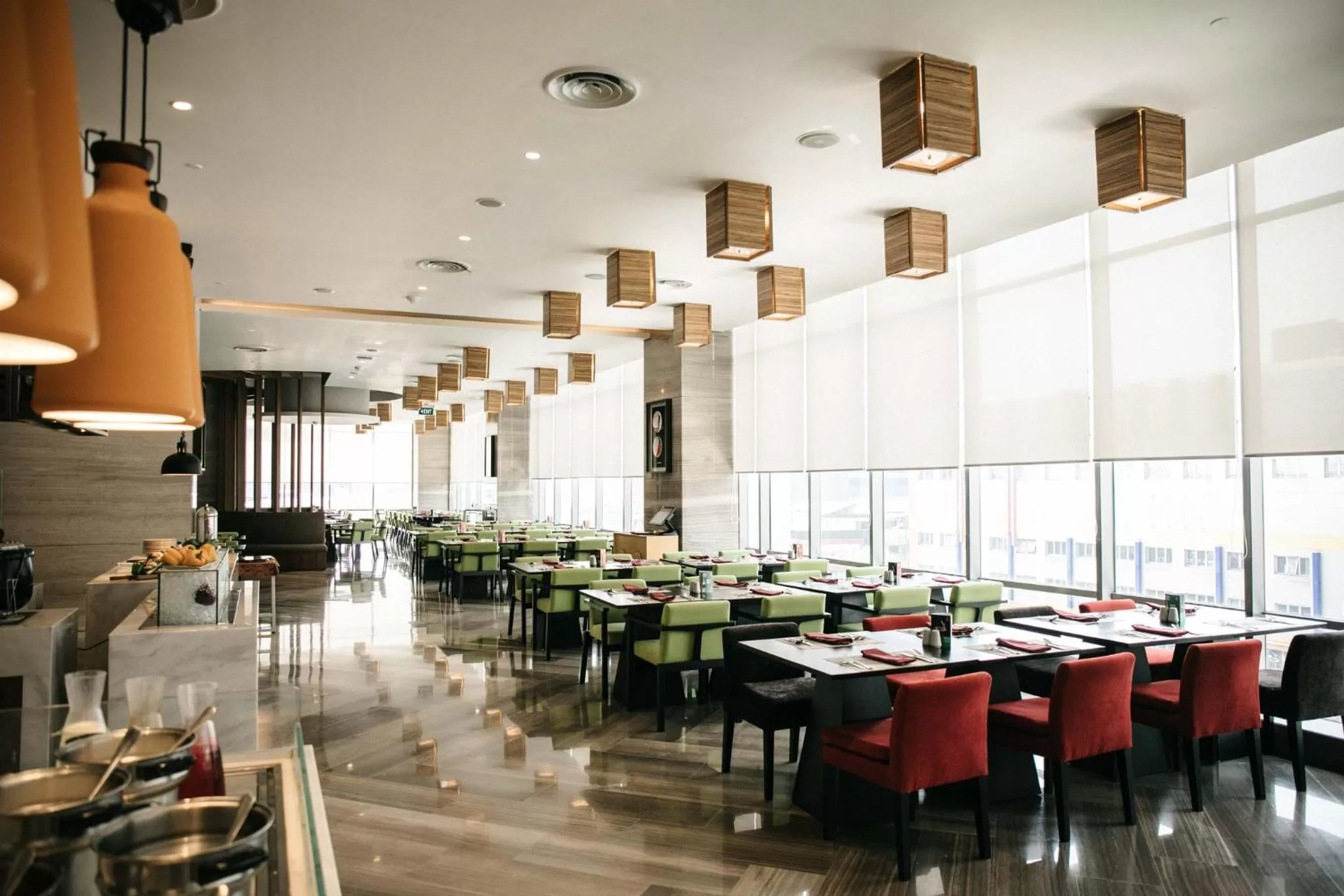 Restaurant/places to eat in Holiday Inn & Suites Jakarta Gajah Mada by IHG