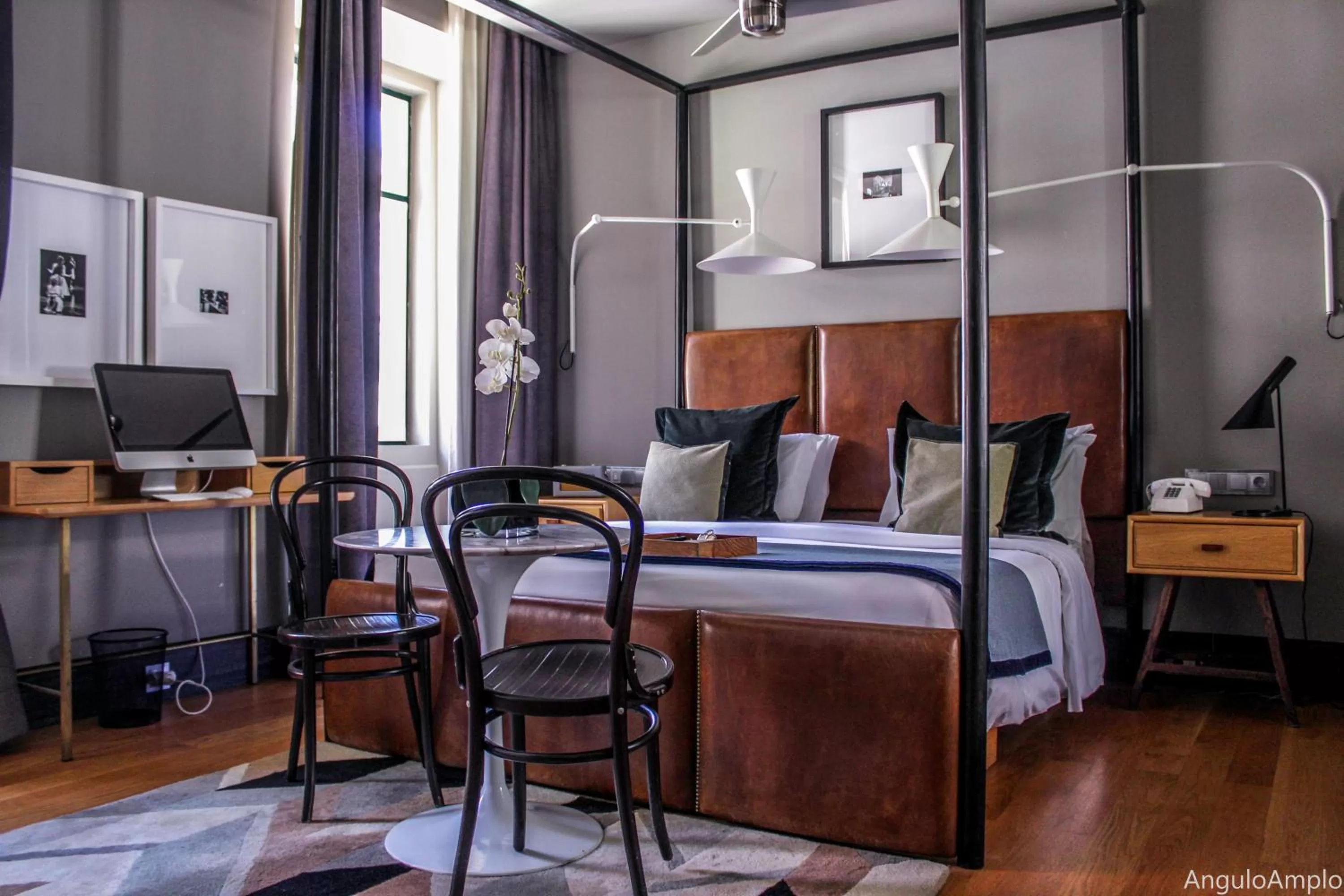 Photo of the whole room, Bed in Browns Boutique Hotel