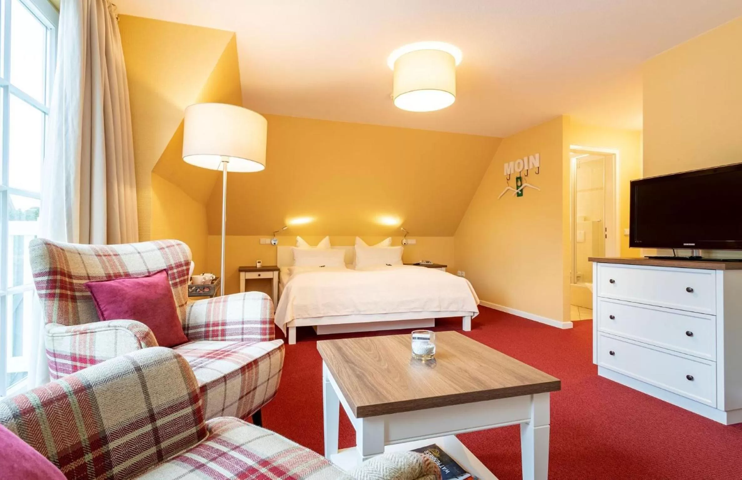 Photo of the whole room, Bed in Hotel Landhaus Ellerbrock