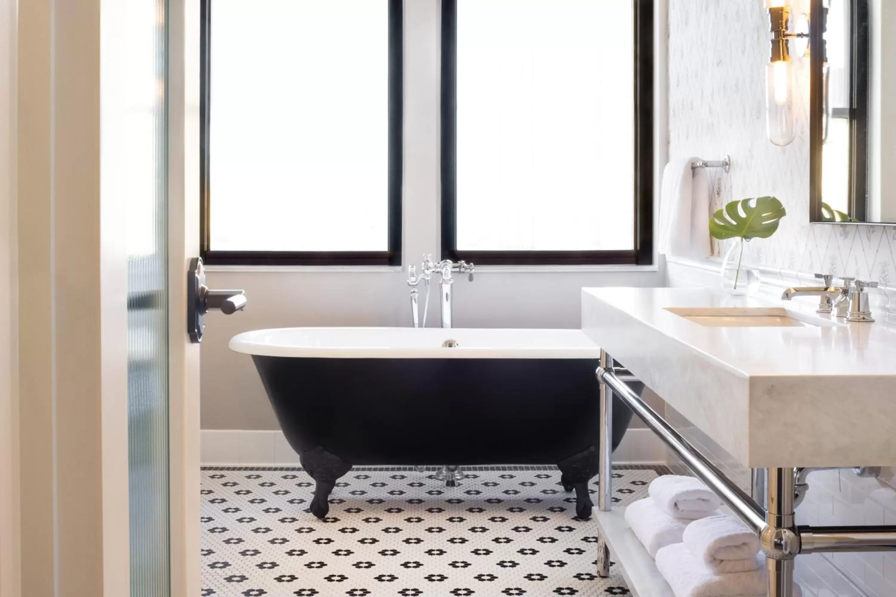 Midtown Suite in Kimpton Cottonwood Hotel by IHG Midtown Suite in Kimpton Cottonwood Hotel by IHG