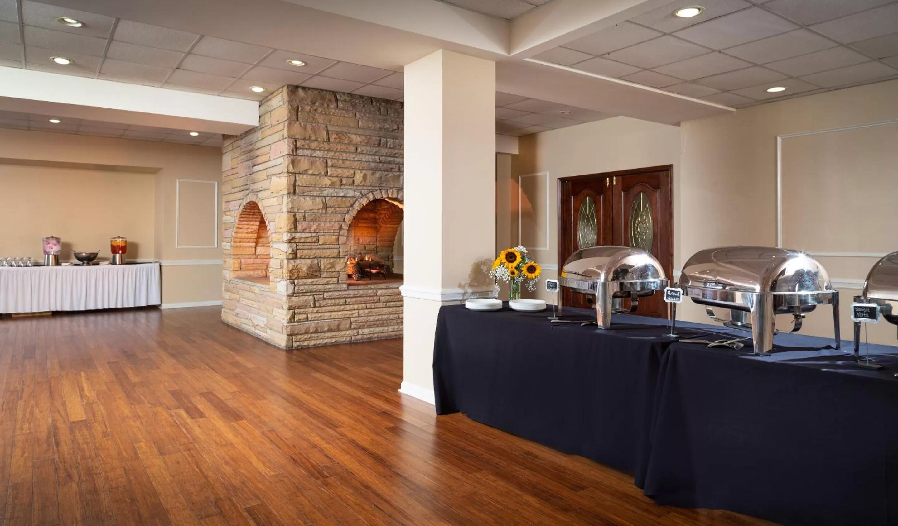 Meeting/conference room in Meadowbrook Inn