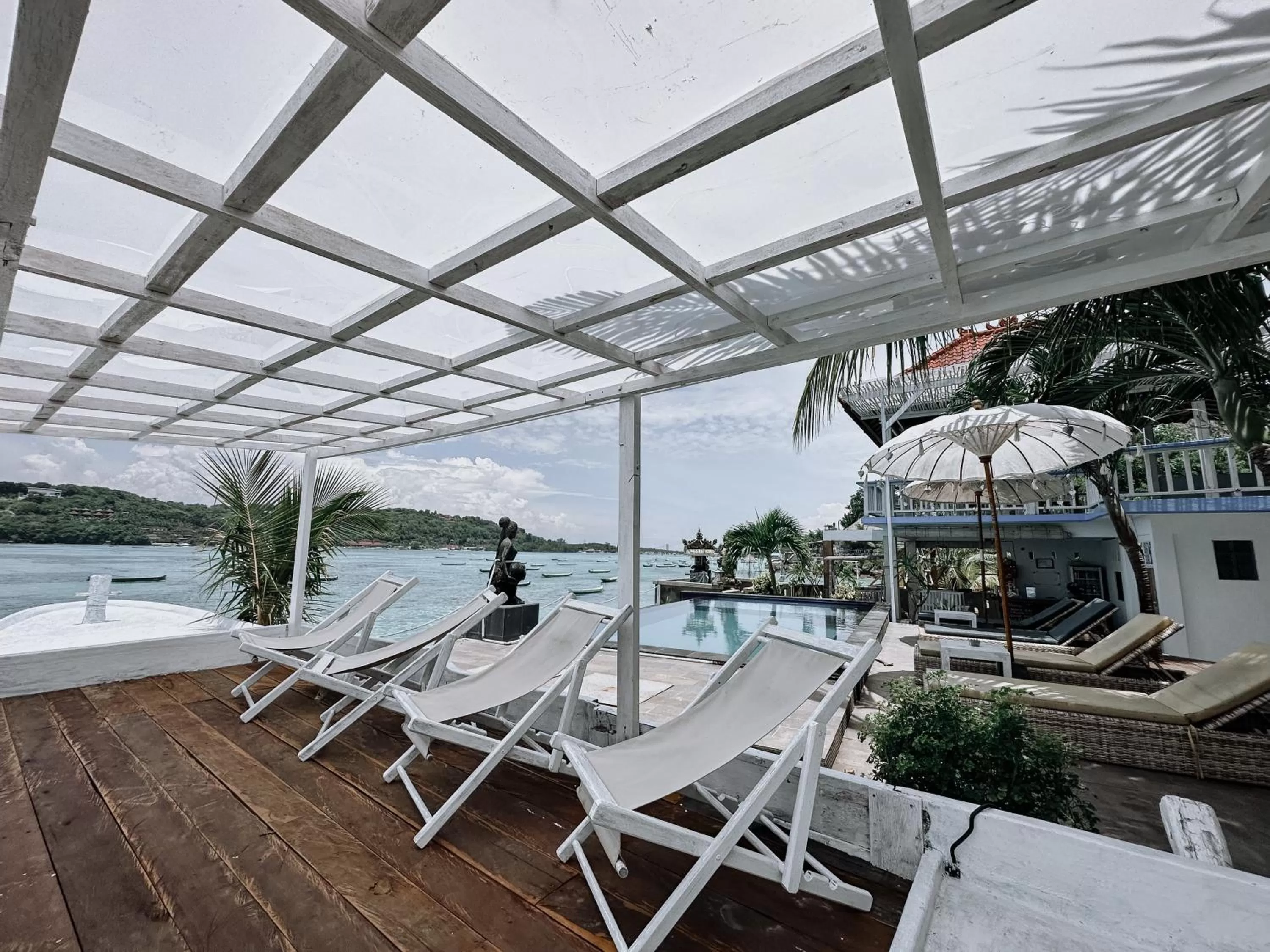 Patio in Aurora Beach View