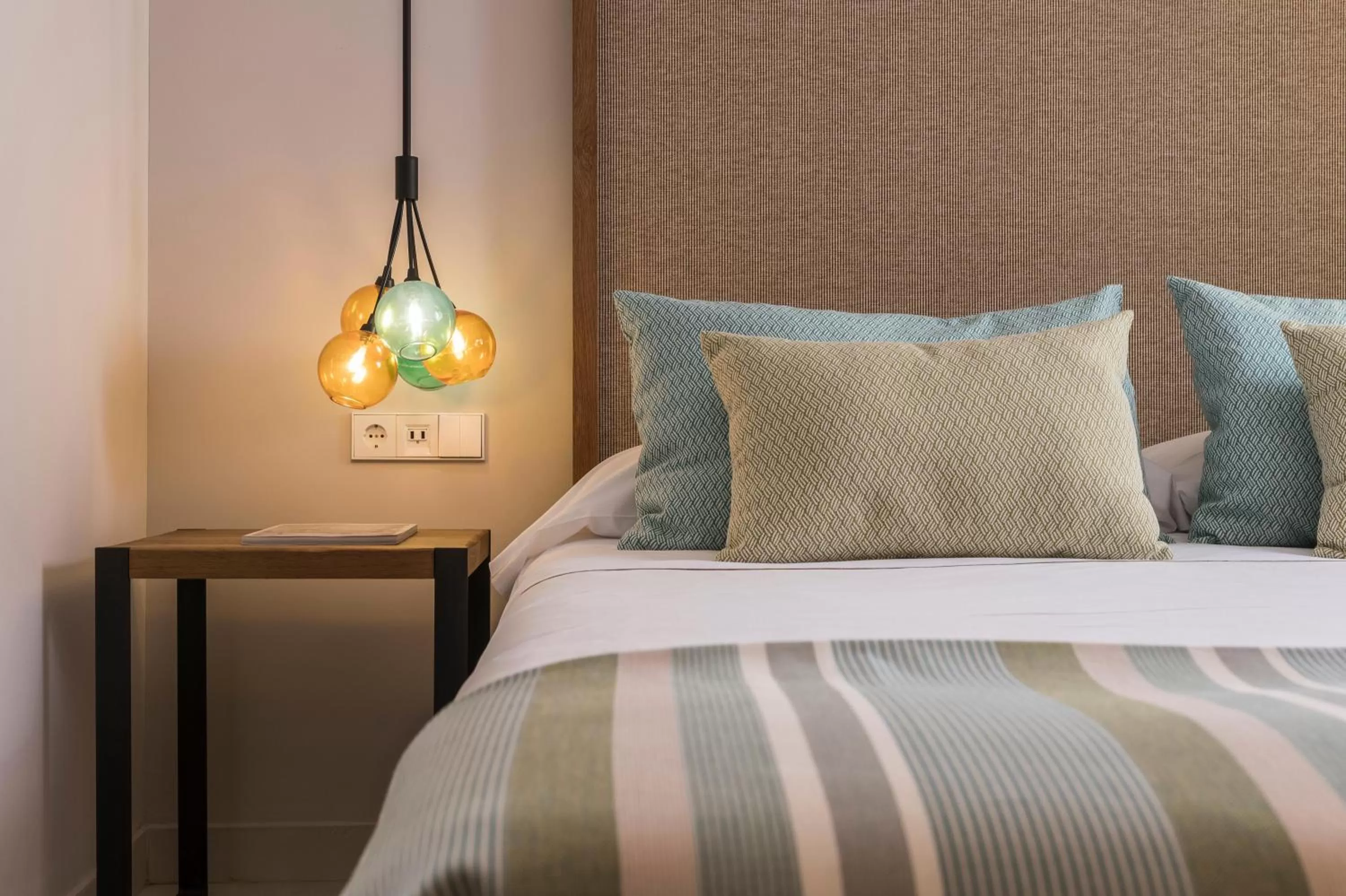 Photo of the whole room, Bed in Pure Salt Port de Sóller