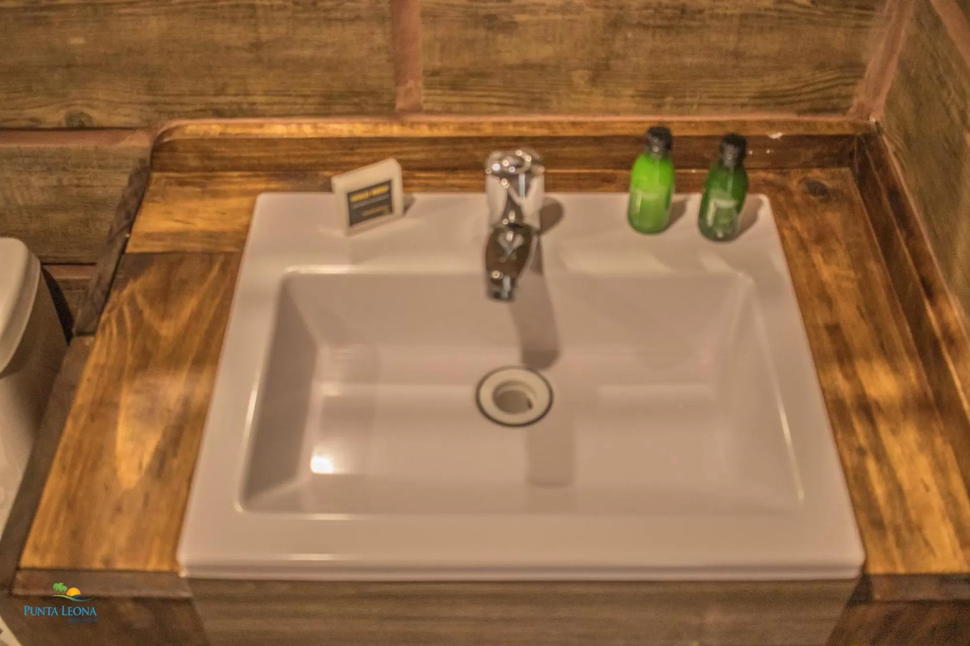 Bathroom in Hotel Punta Leona