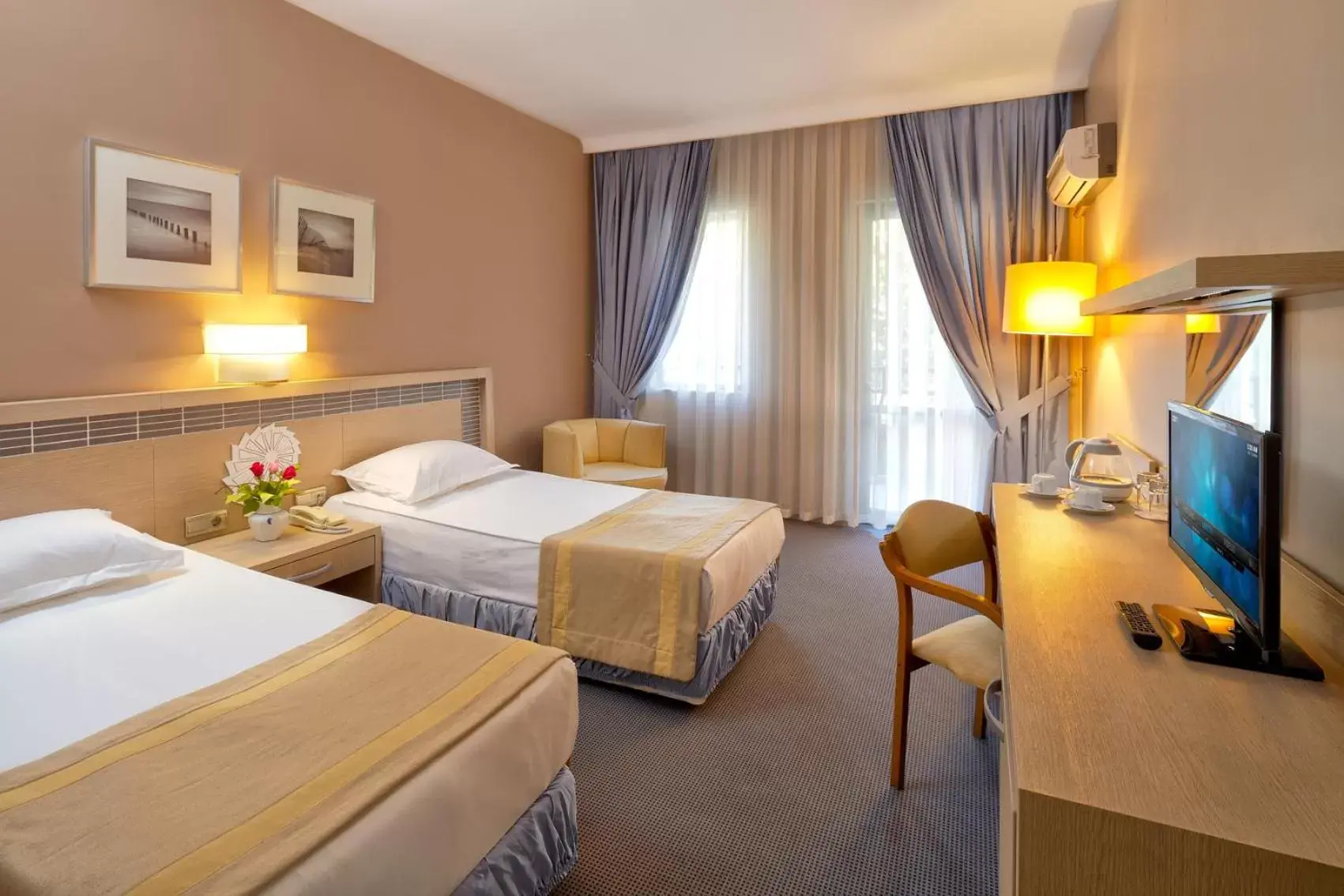 Standard Double Room in Pam Thermal Hotel Clinic & Spa Standard Double Room in Pam Thermal Hotel Clinic & Spa