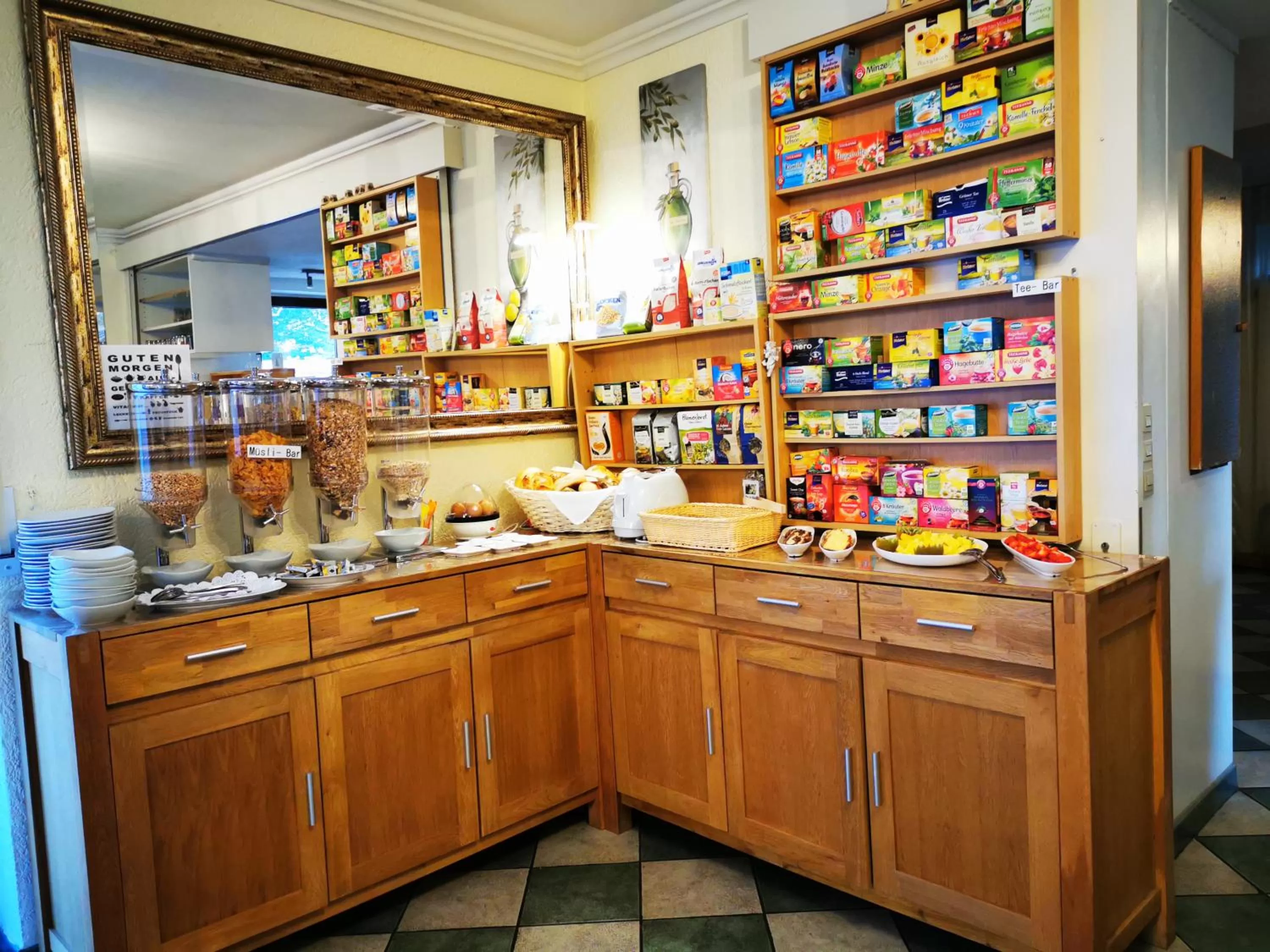 Continental breakfast in Pension Mozart