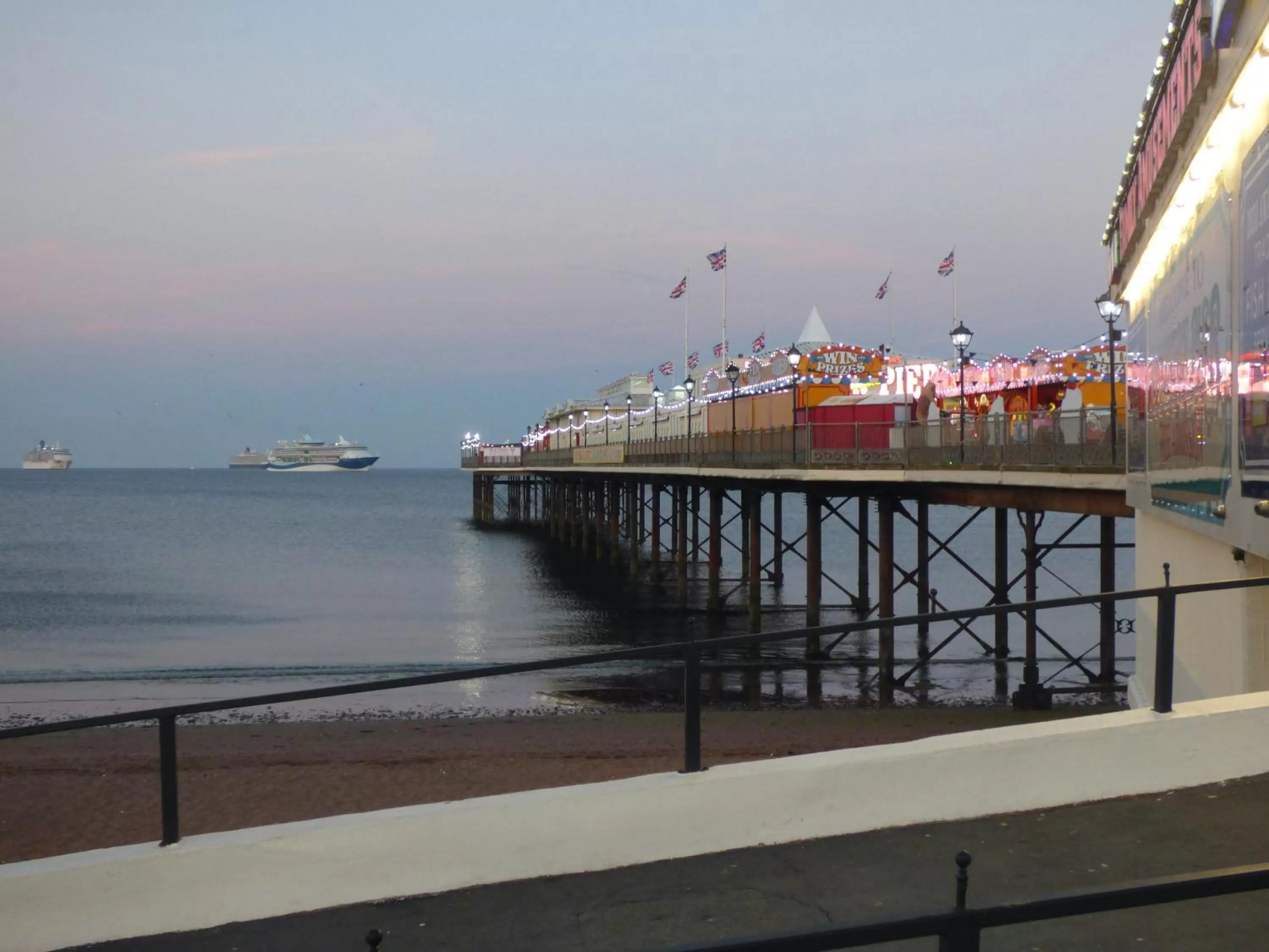 Area and facilities in Park View R & R - Adult Only - Self-Catering - Free Parking - EV Point