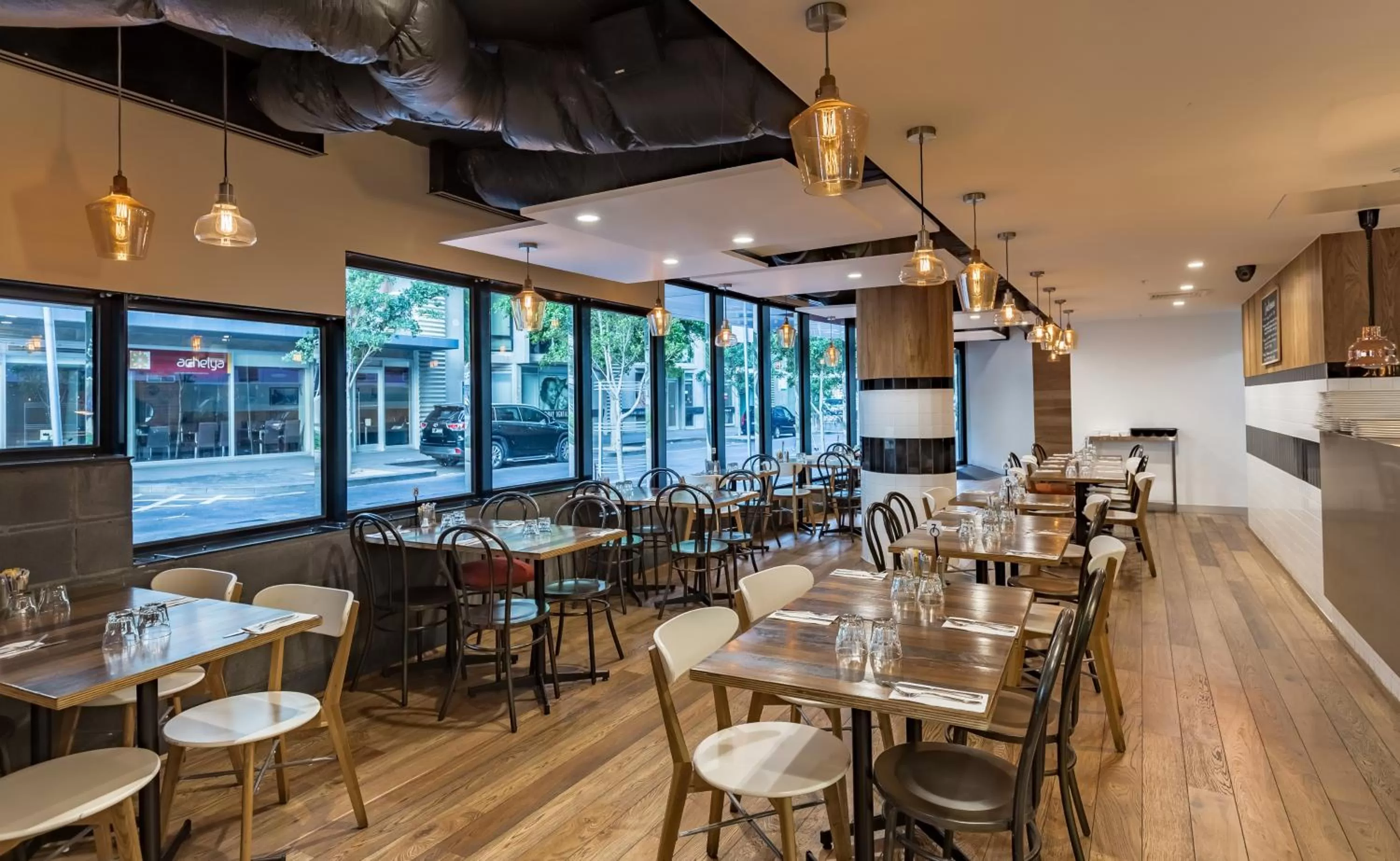 Restaurant/places to eat in The Sebel Melbourne Docklands Hotel