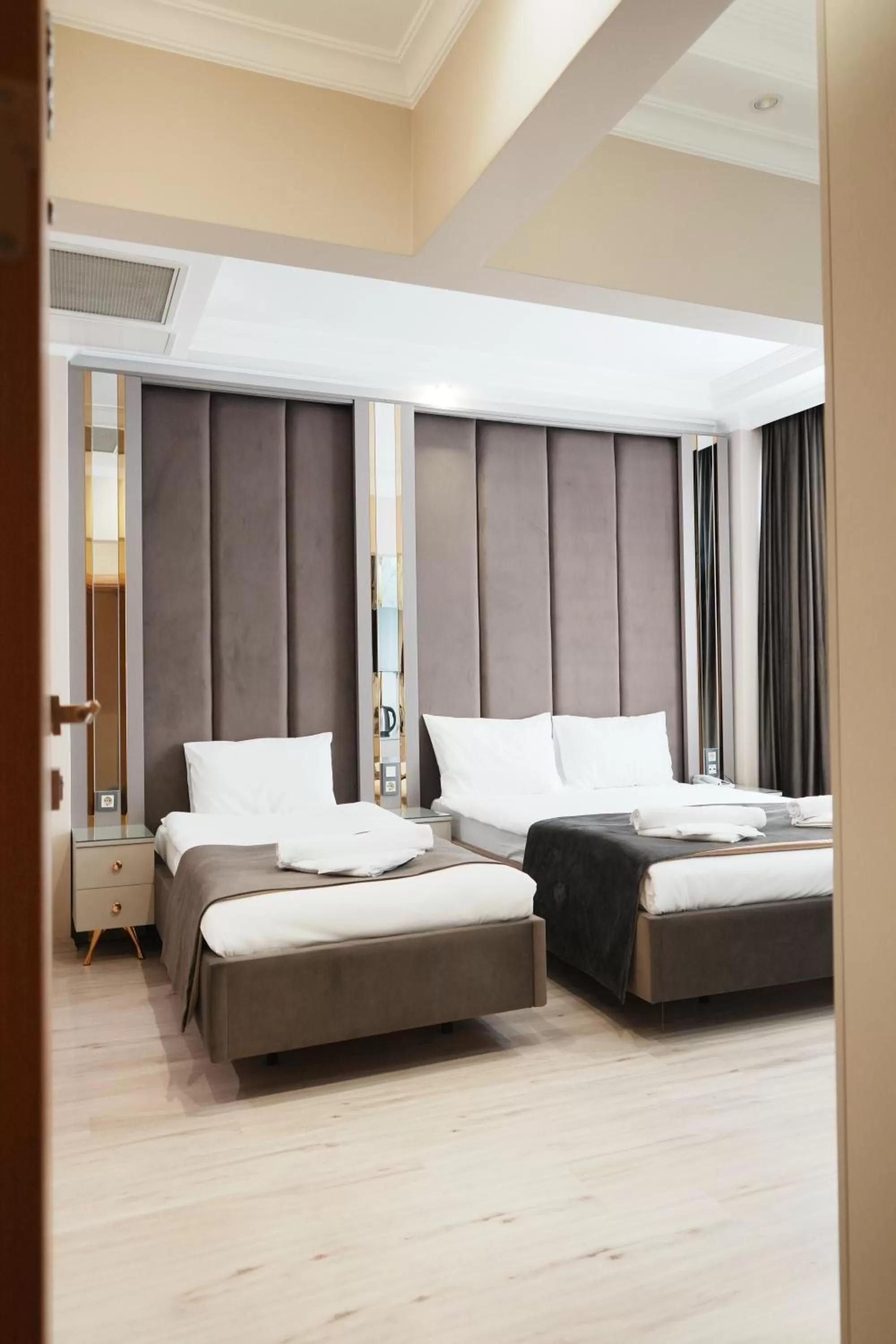 Photo of the whole room, Bed in Reyyan Hotel