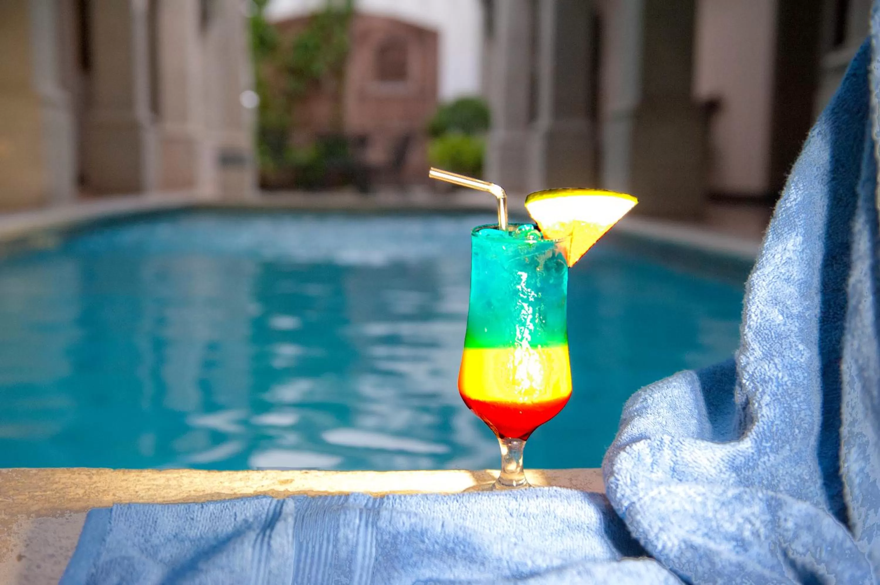 Swimming pool in Hotel & Restaurante La Gran Francia