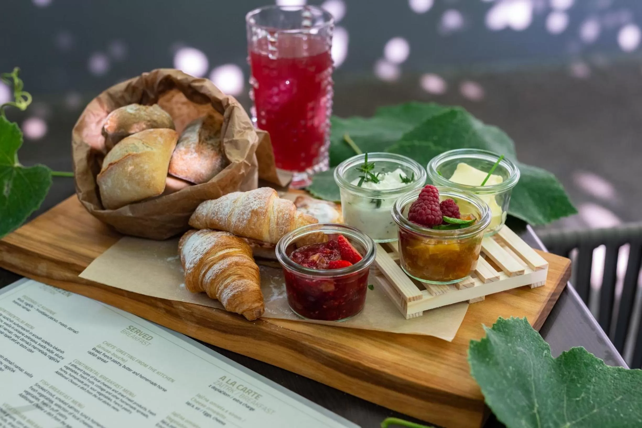 Breakfast in Hotel Mrak