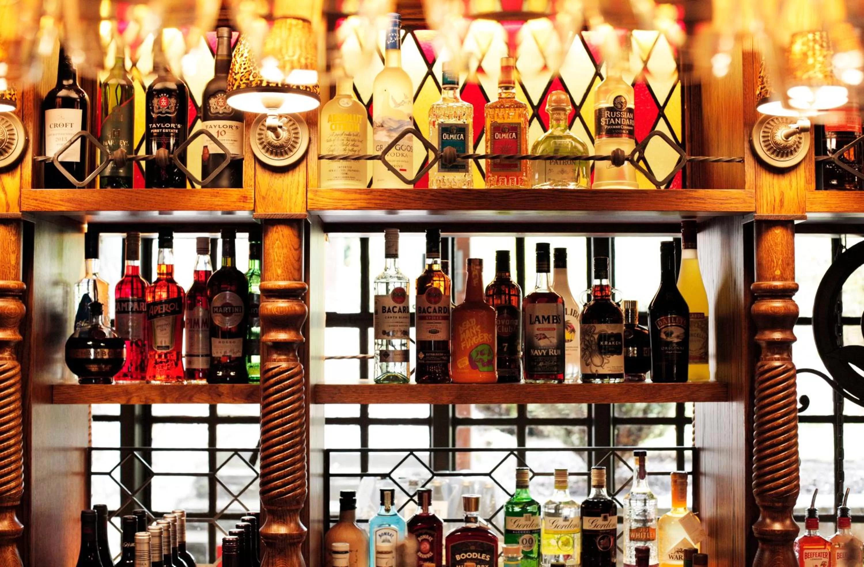 Lounge or bar in The Black Swan - The Inn Collection Group