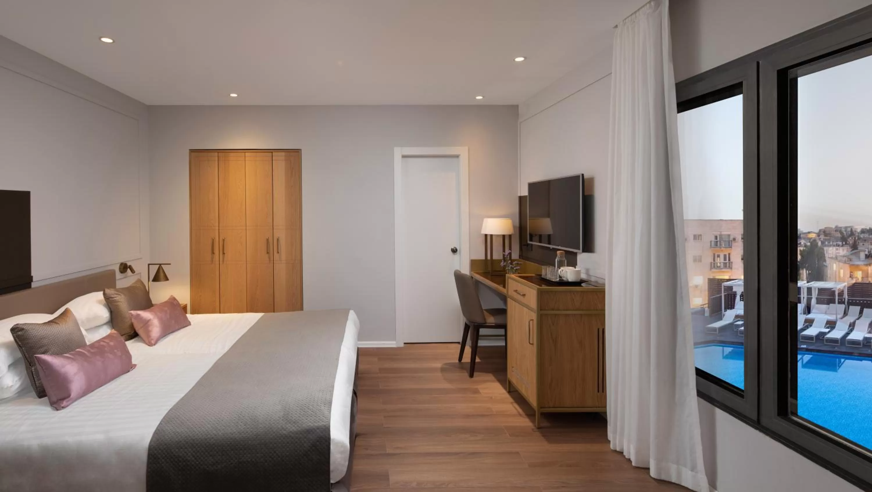 Deluxe Twin Room with Pool View in Cassia Hotel Jerusalem