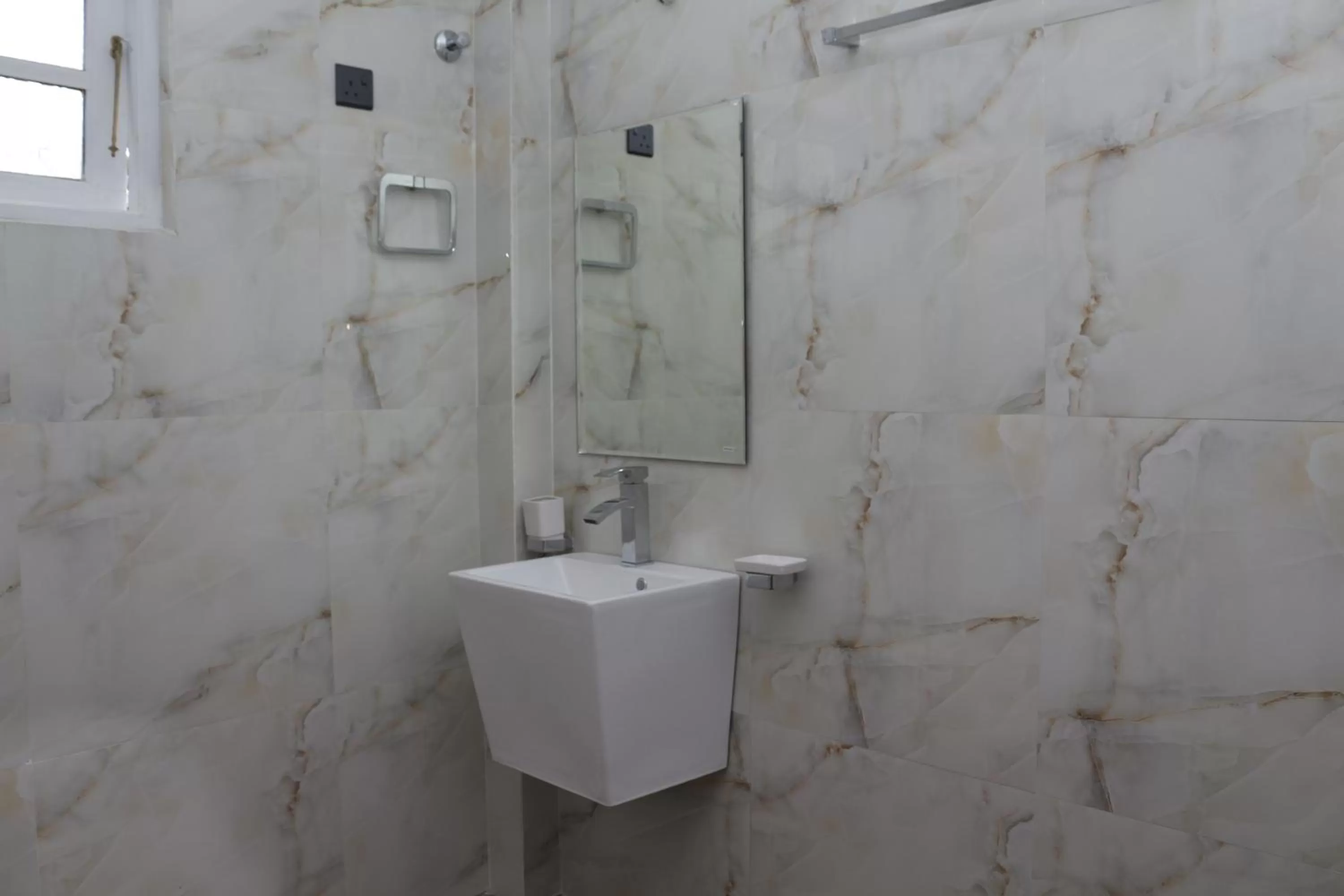 Bathroom in Hotel Mount Castle