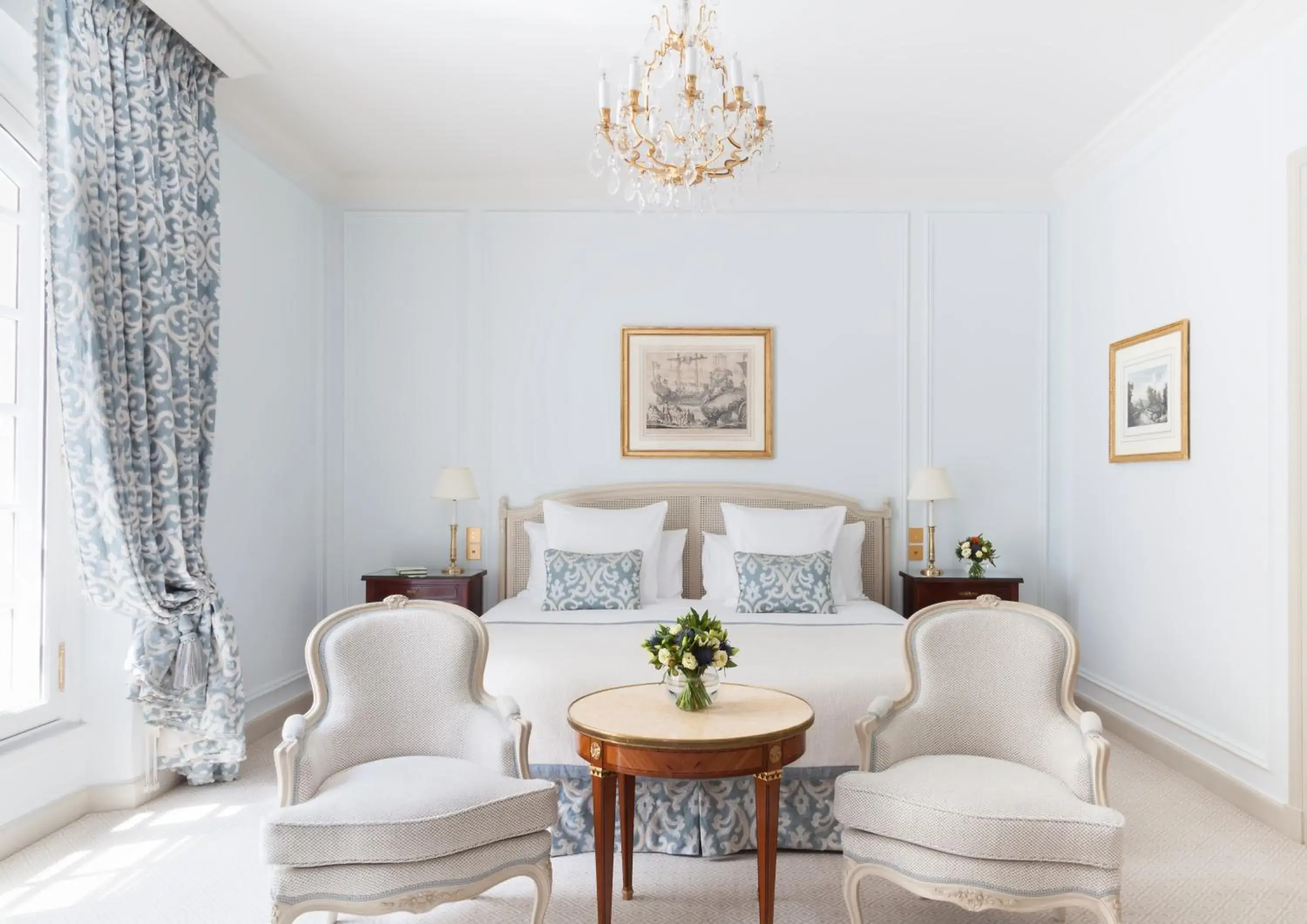 Deluxe Room in Le Bristol Paris, Oetker Hotels Deluxe Room in Le Bristol Paris, Oetker Hotels